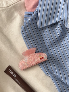 Пастельно-коралловый