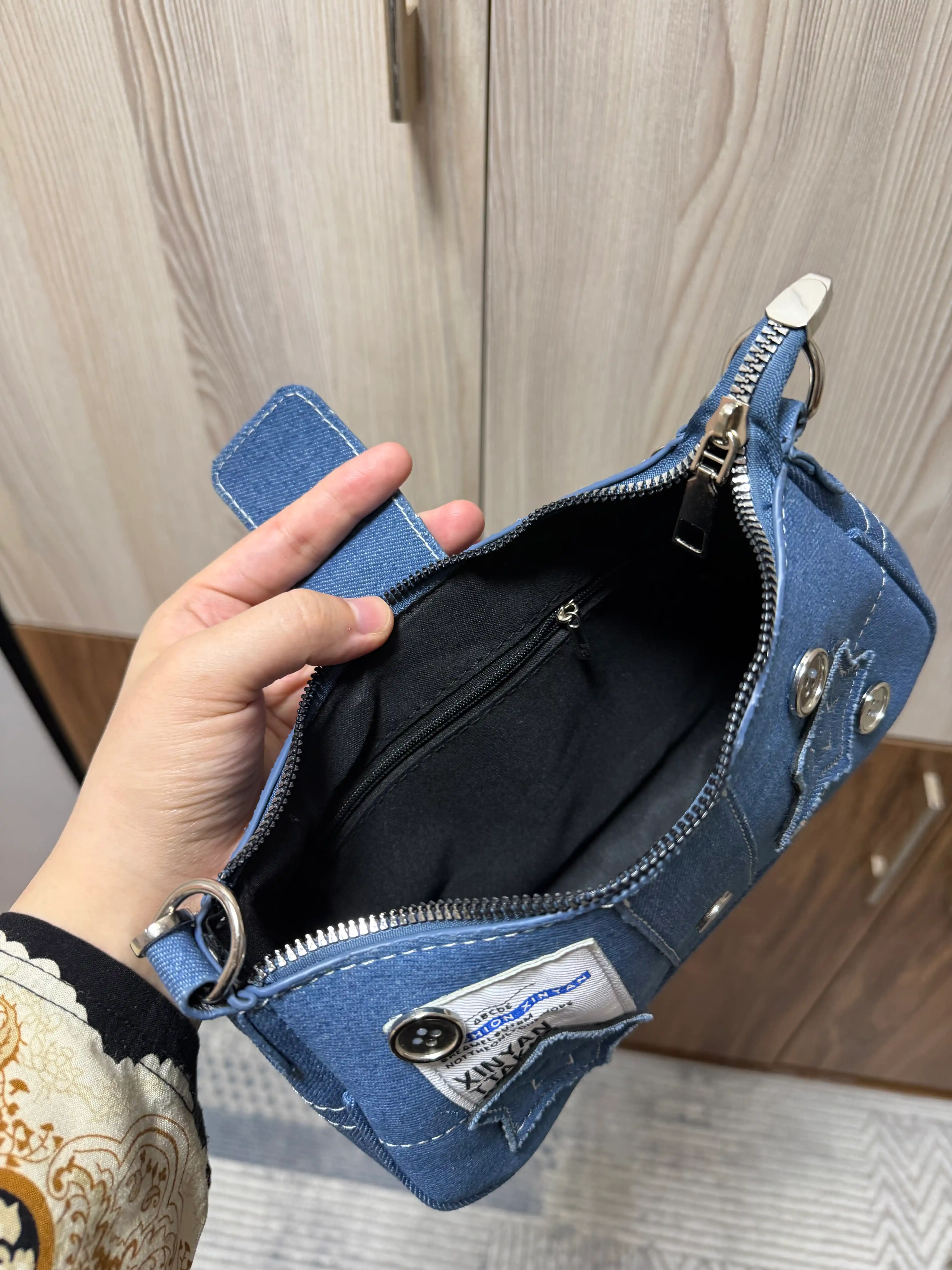 AXIO ayollar yelka sumkasi, mini baget