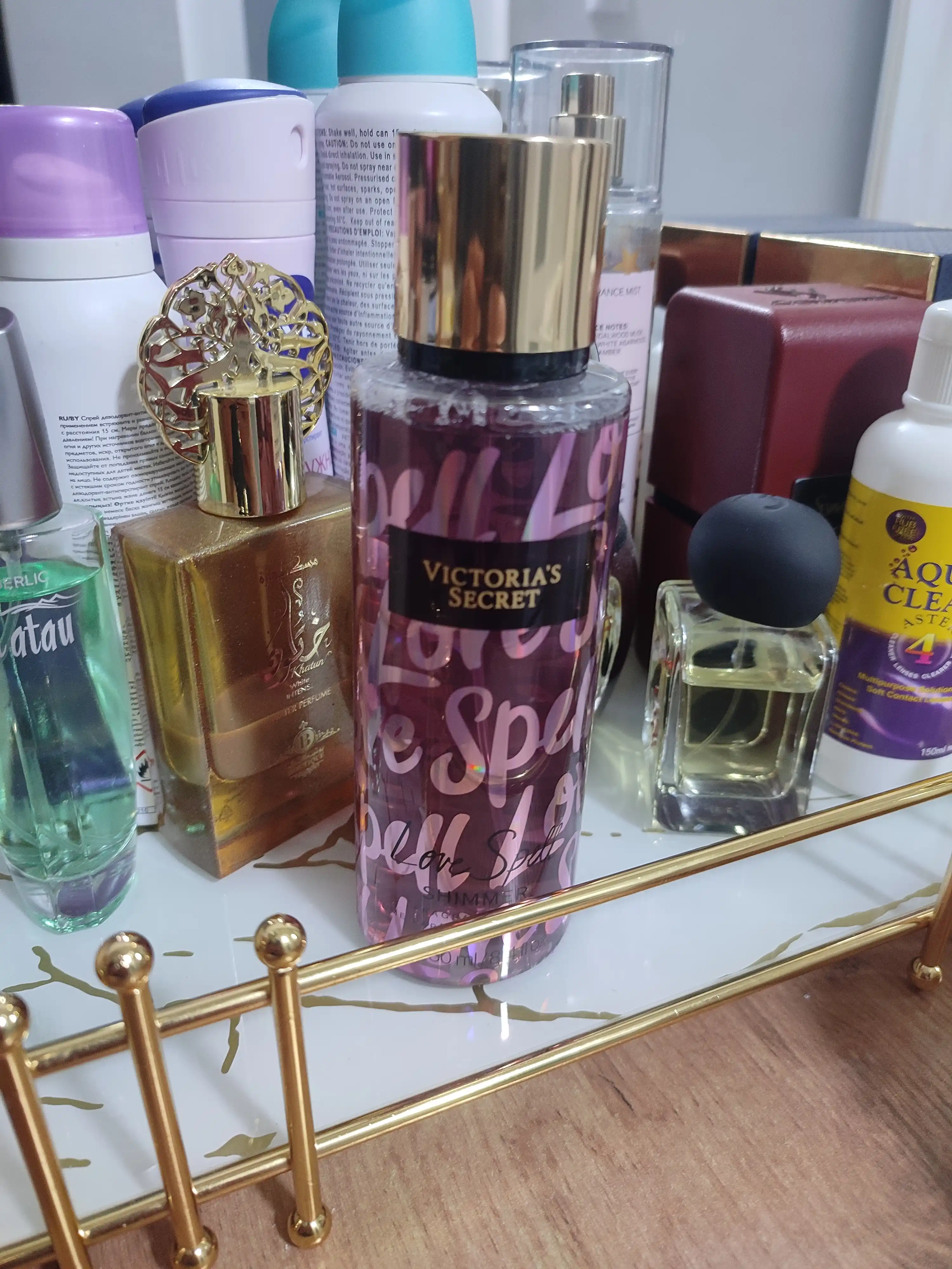 Parfyumlangan tana spreyi suvi Victoria's Secret Spreyi Aqua Kiss Rush, Shimmer, 250 ml