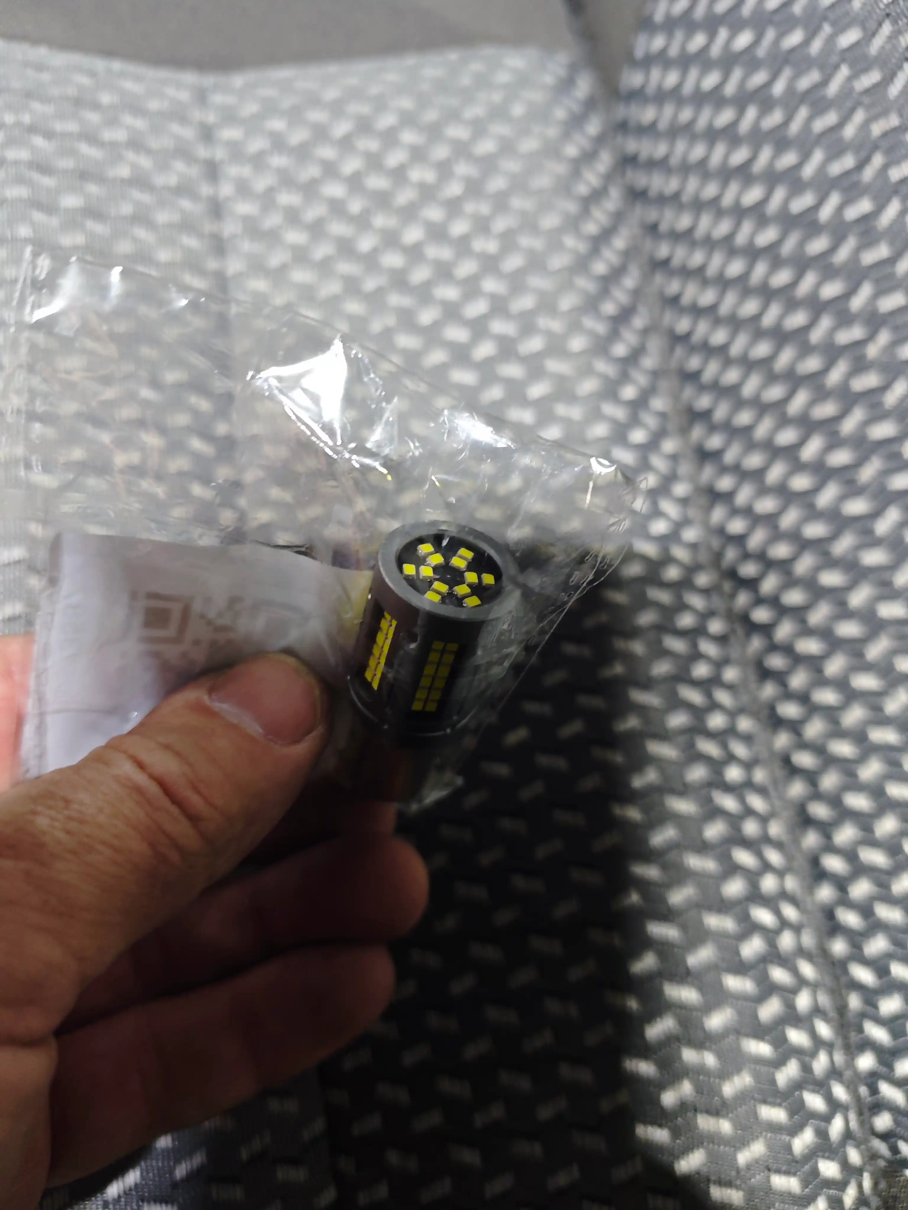 Avtomobil LED chirog‘i — gabarit, burilish, tormoz va orqa yurish chiroqlari uchun, LED 1K