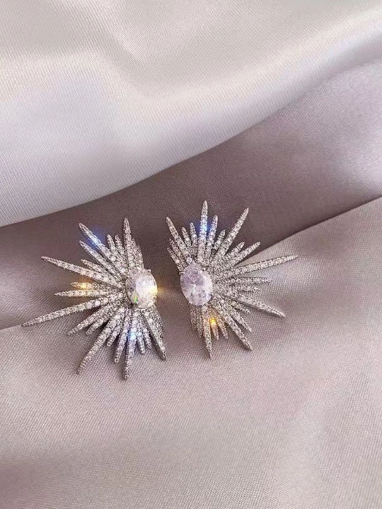 Серьги для женщин