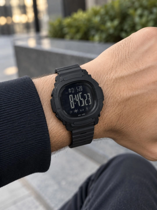 Raqamli sport qo‘l soati, WR30M, qora silikon remeshokli