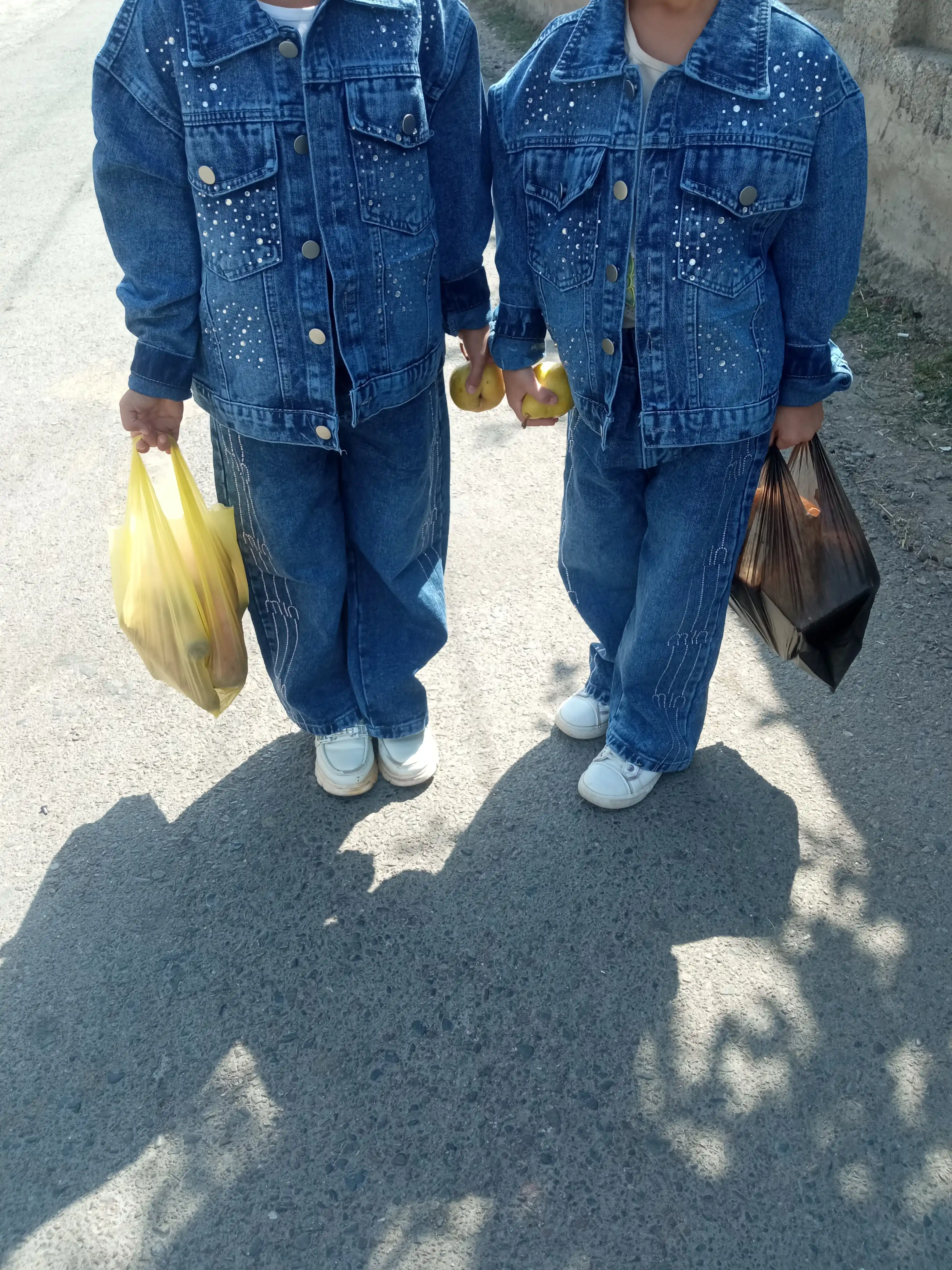 Qizlar uchun jinsi kiyim to‘plami, 2 ta buyum