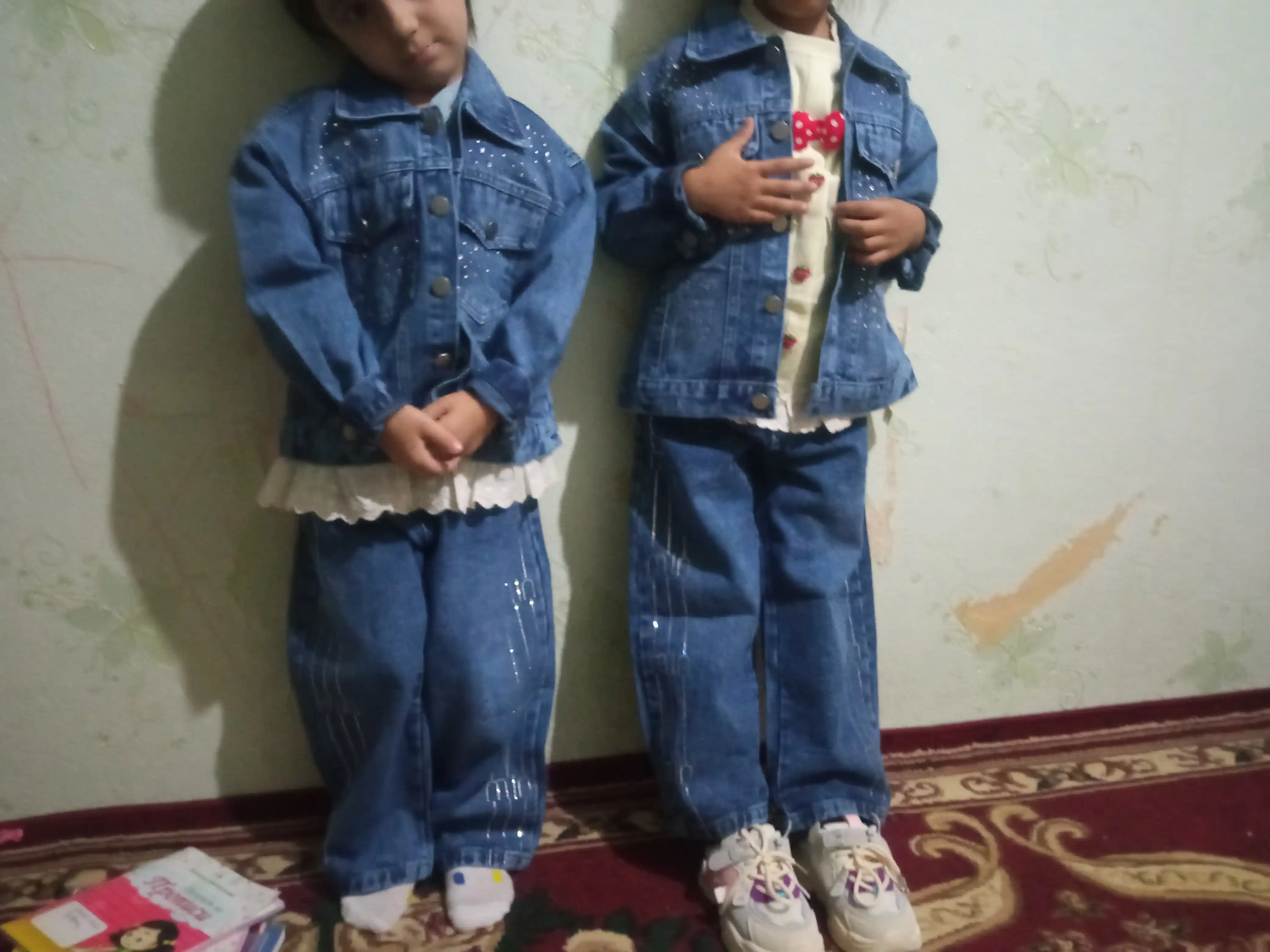 Qizlar uchun jinsi kiyim to‘plami, 2 ta buyum