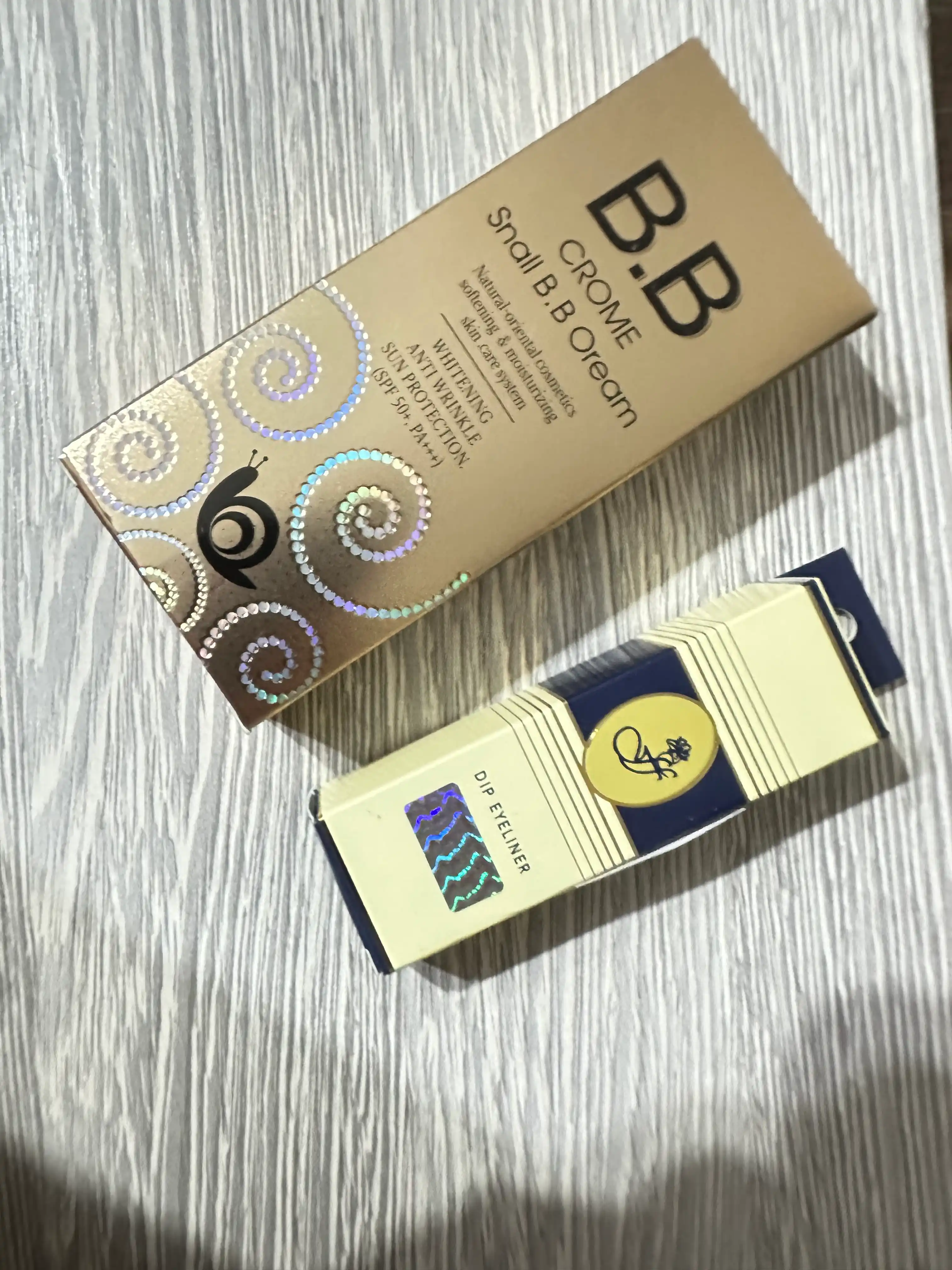 Тональный крем BB для лица Crome Snail B.B Cream SPF50+ PA+++, мягкий увлажняющий крем