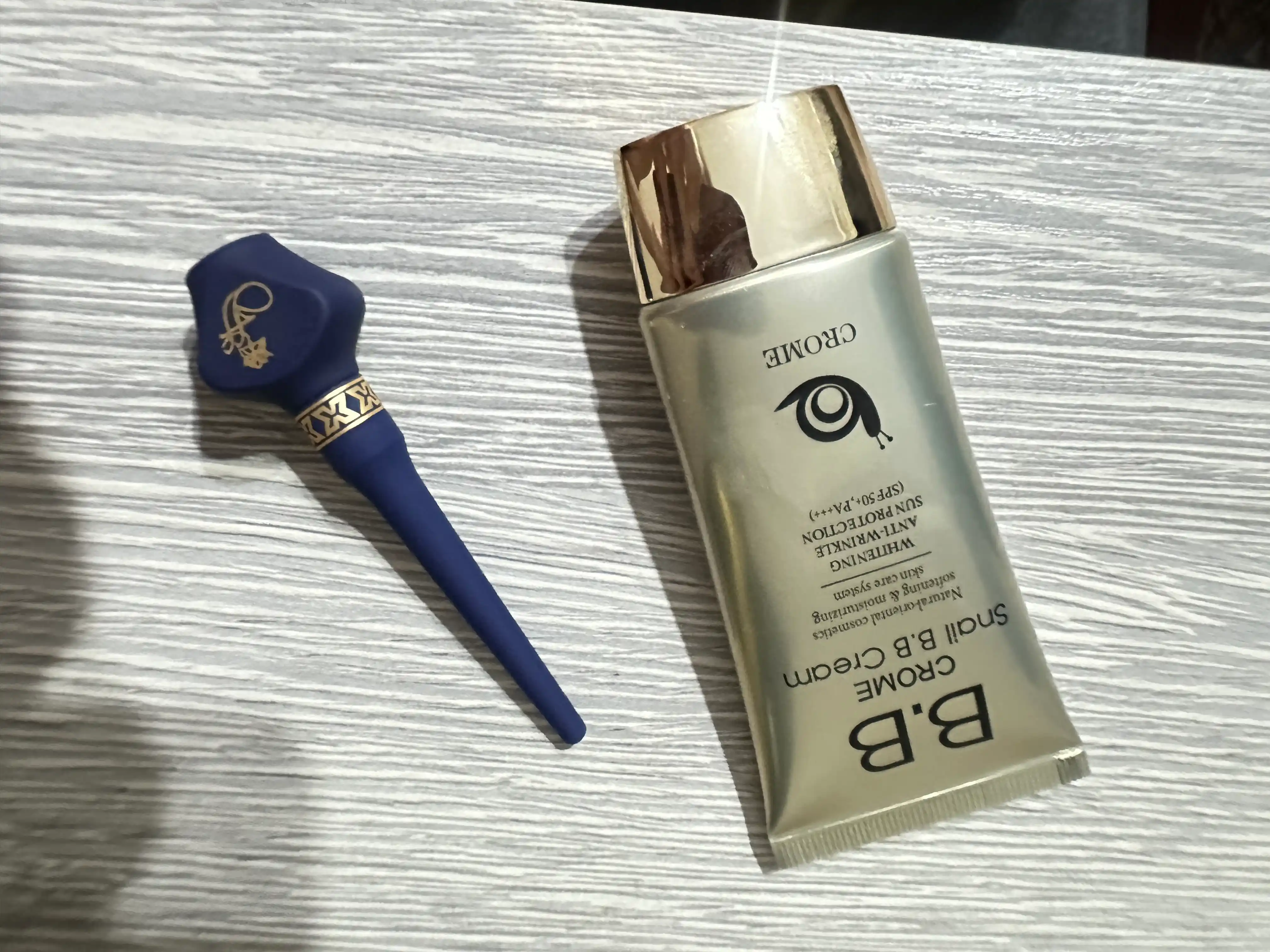 Тональный крем BB для лица Crome Snail B.B Cream SPF50+ PA+++, мягкий увлажняющий крем
