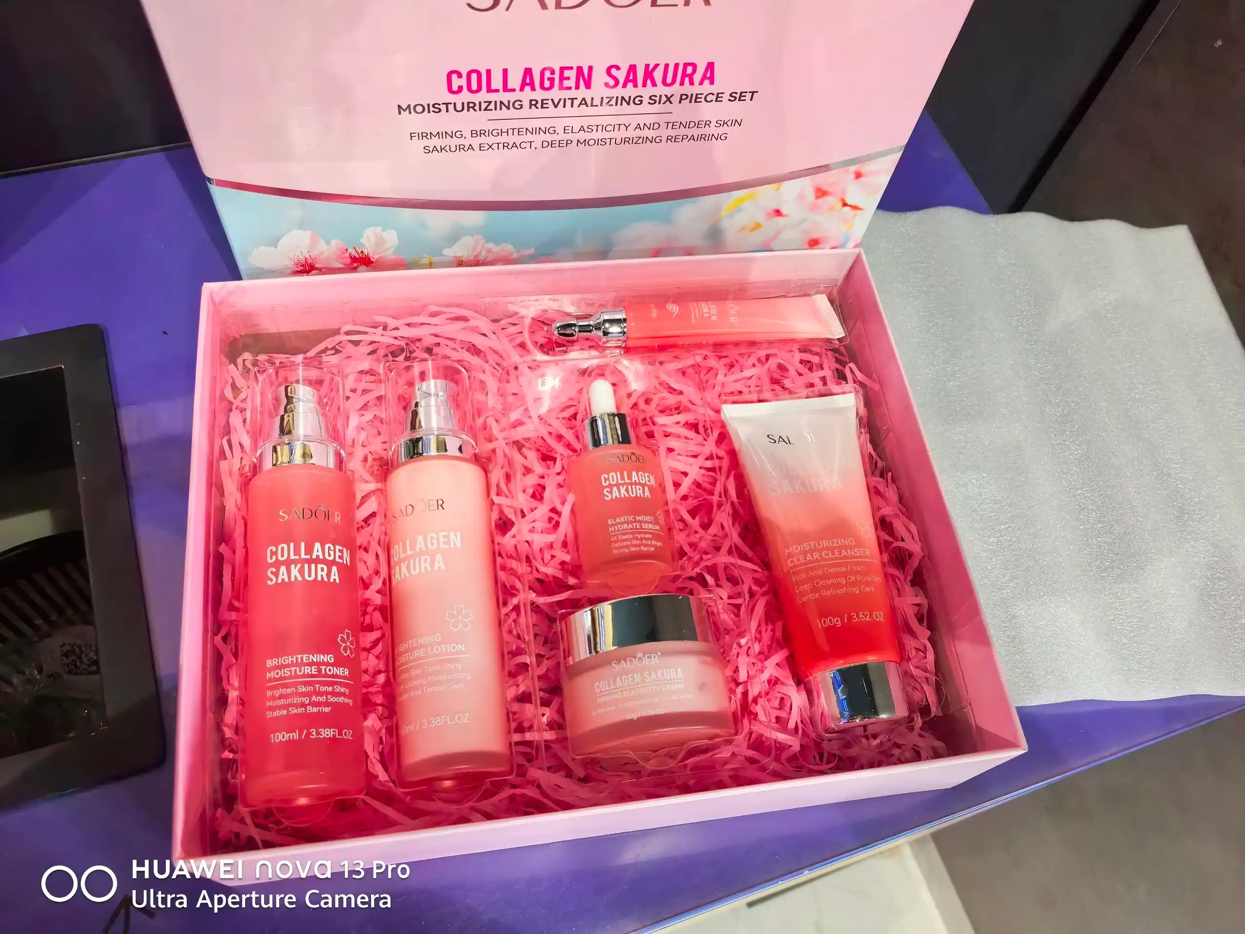 Sadoer Sakura Collagen terini namlash, oziqlantirish va yoshartirish uchun 6 in 1 to'plami
