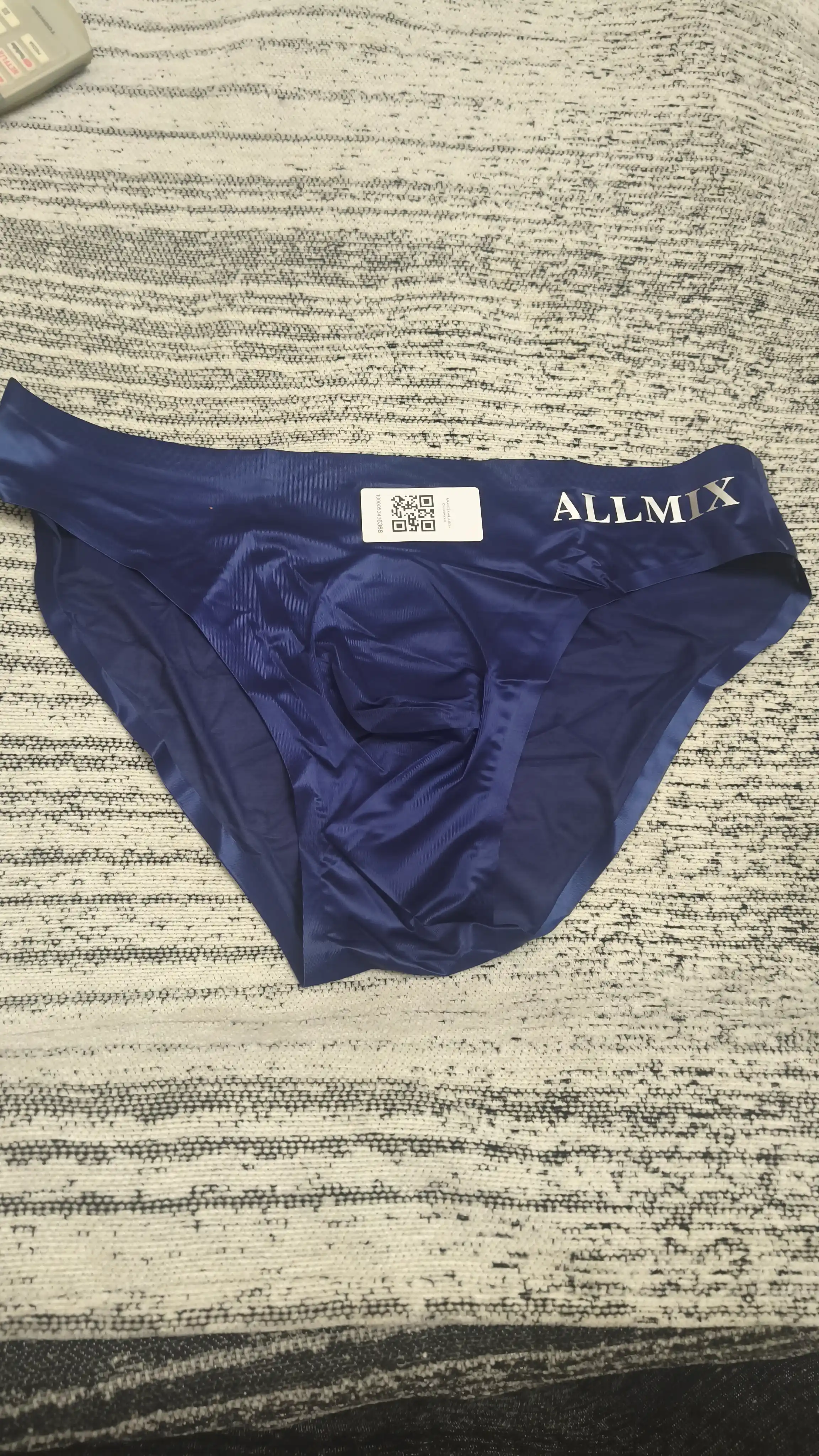 ALLMIX erkaklar trusi, shaffof, ultrayupqa
