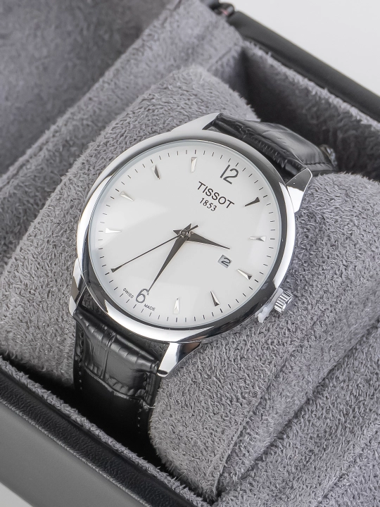 Tissot 1853 erkaklar klassik qo‘l soati charm kamarli va kalendarli