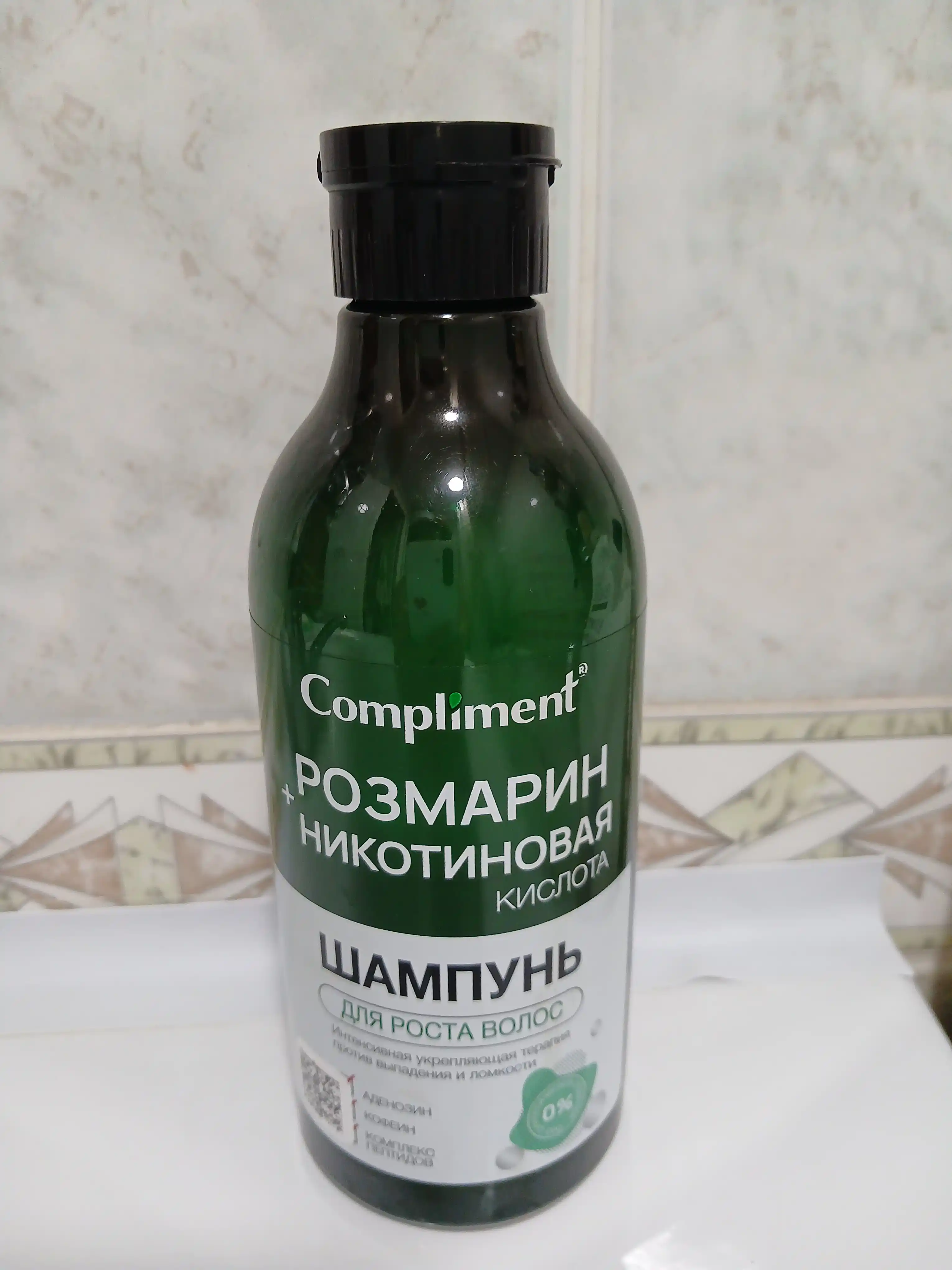 Compliment soch o'stirish uchun shampun, Rozmarin va Nikotin kislotasi bilan, 400 ml