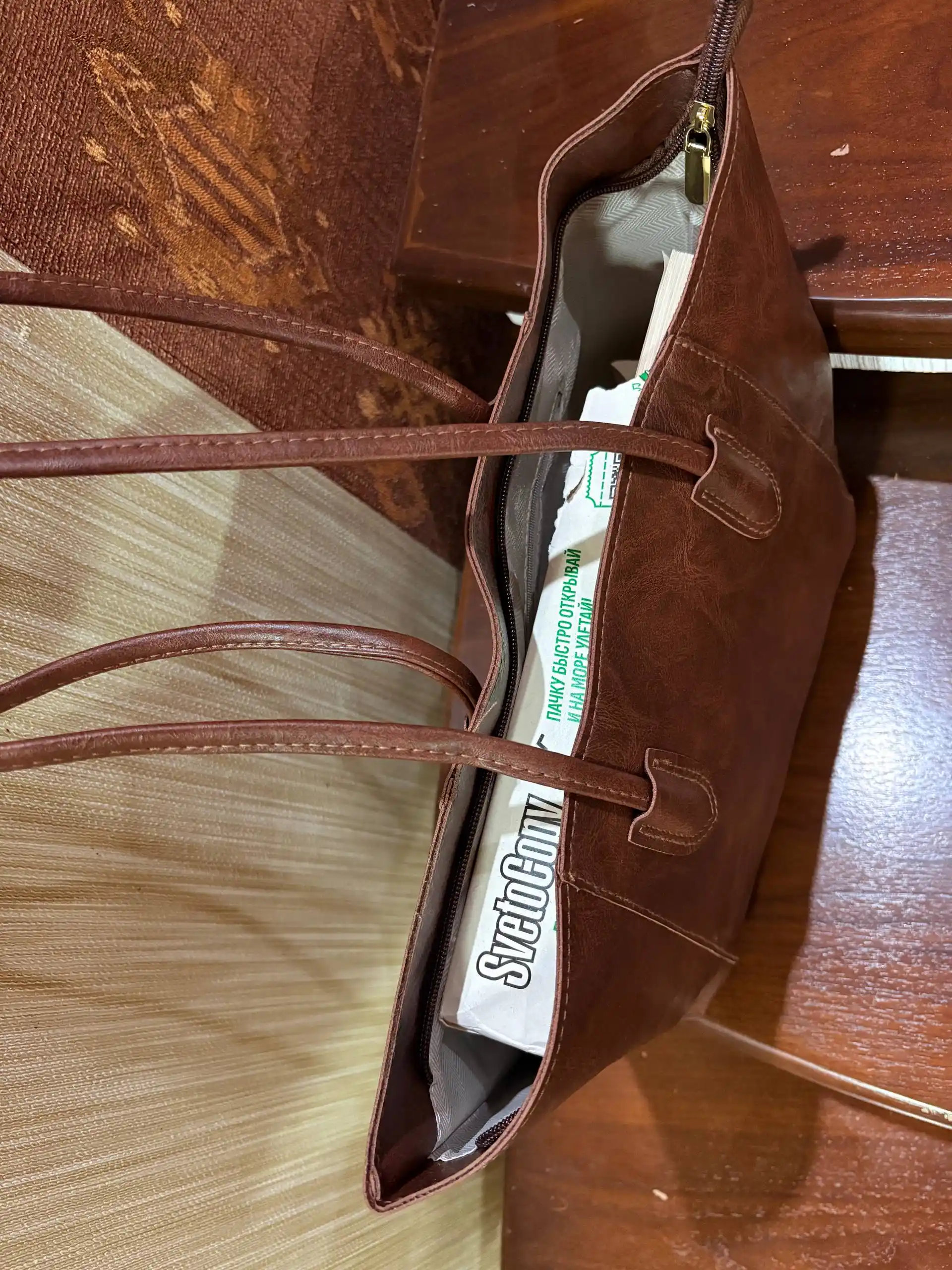Ayollar uchun A4 shopper sumka, yelkaga osiladigan, sig‘imli kundalik, ish va o‘qish uchun