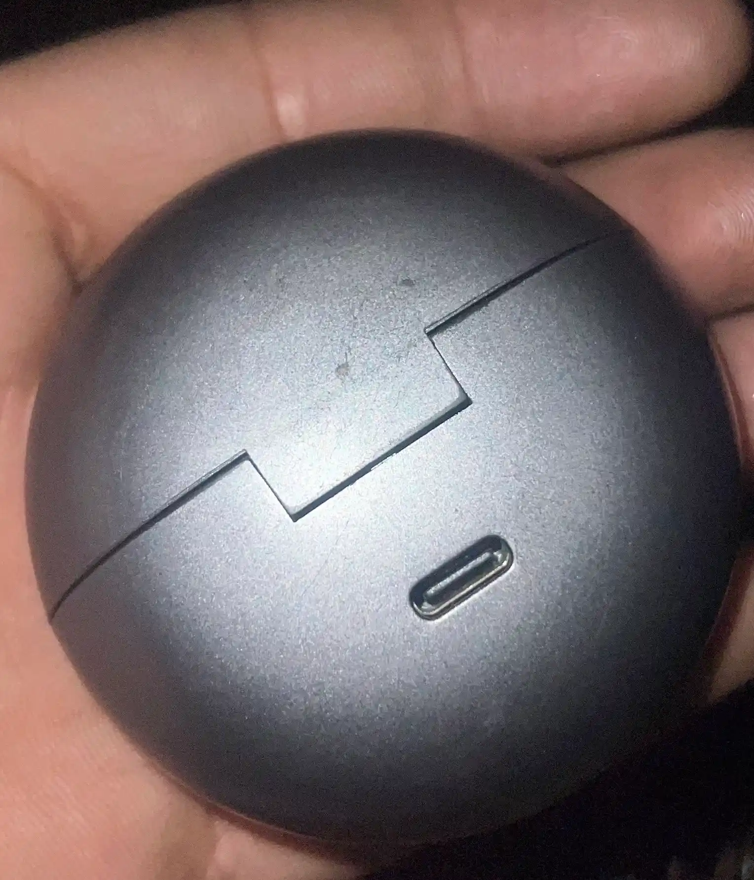 Simsiz quloqchinlar, IPX5 namlikdan himoya, 30 soat ishlash qobiliyati, bluetooth