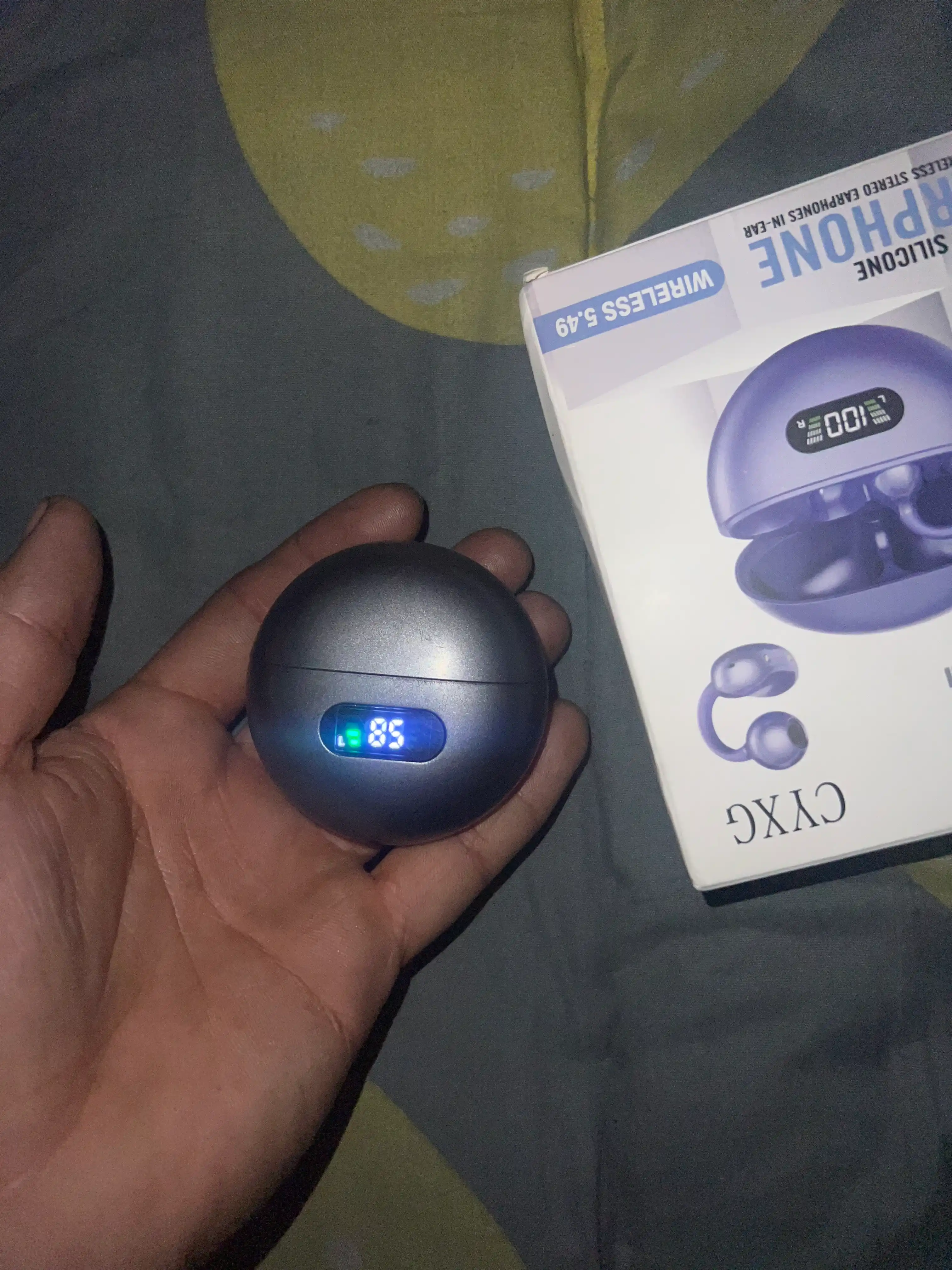 Simsiz quloqchinlar, IPX5 namlikdan himoya, 30 soat ishlash qobiliyati, bluetooth