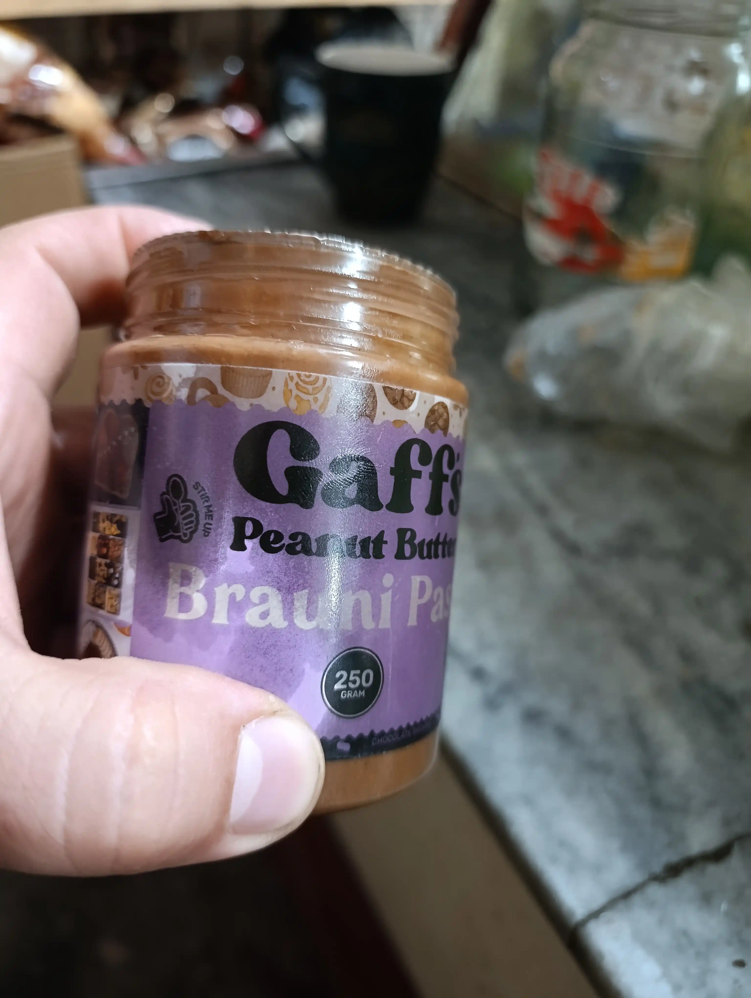 Yeryong‘oq Pasta Shokoladli 250gr. Brauni bo‘lakchalari bilan. Stevia qo'shilgan shakarsiz