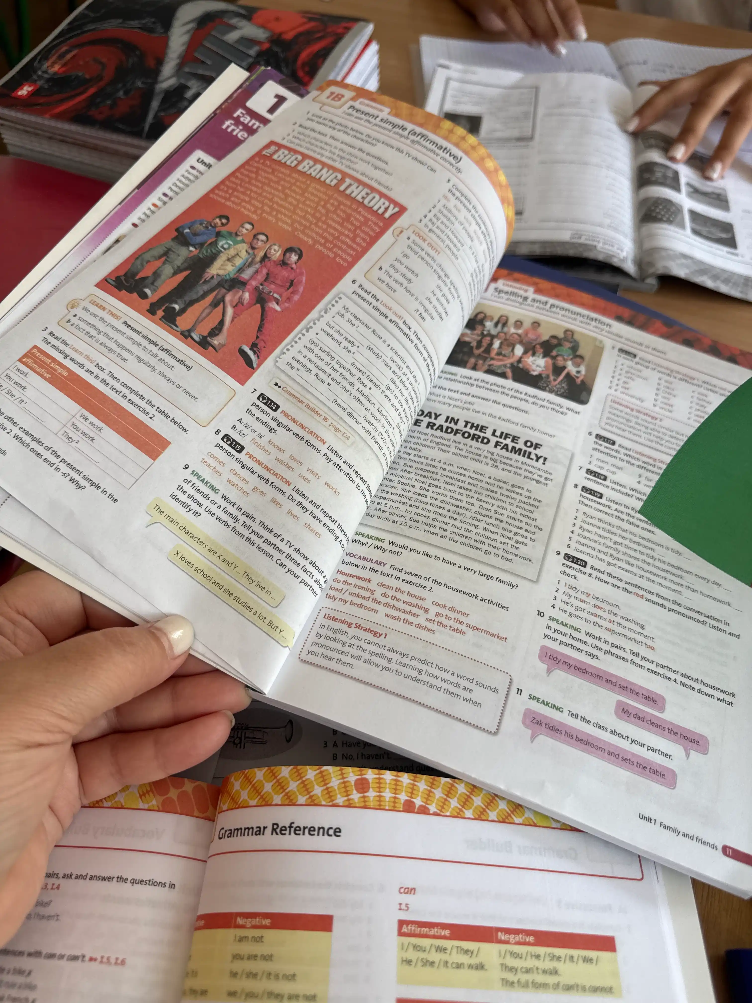 Solutions, Elementary, Third Edition, Student's Book+Workbook