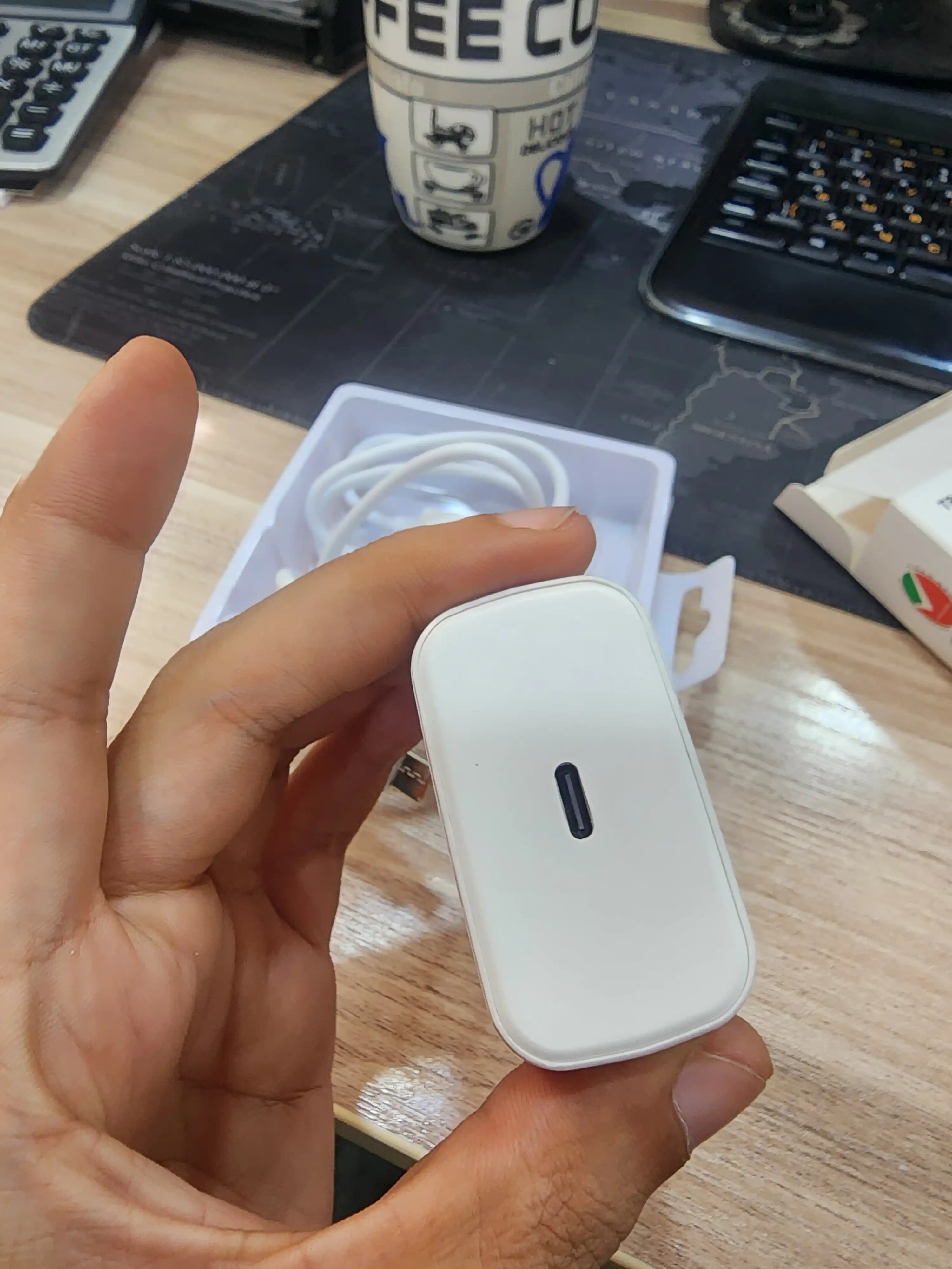 45W PD Adapter – мощное и безопасное зарядное устройство с поддержкой технологии