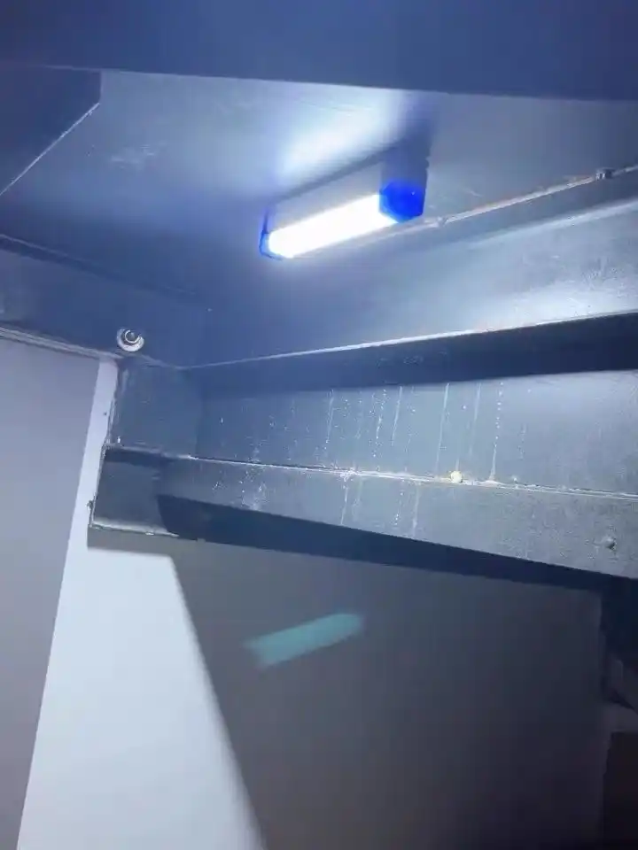 Datchikli akkumulyatorli LED chiroq, magnitli, USB, 32/52/72 sm