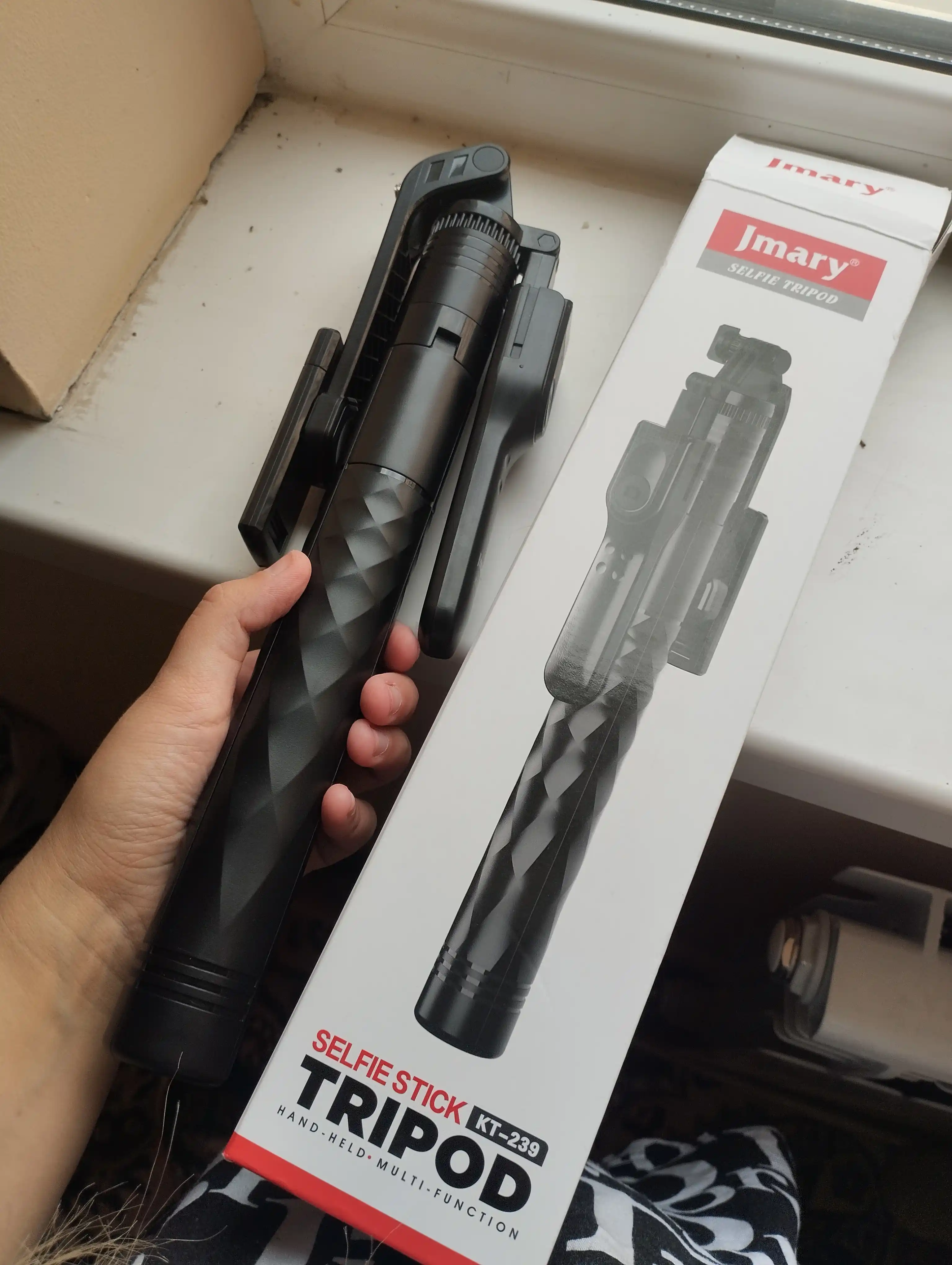 Трипод и селфи-палка JMARY KT-239 BLACK – 175 см, с Bluetooth пультом, универсальный