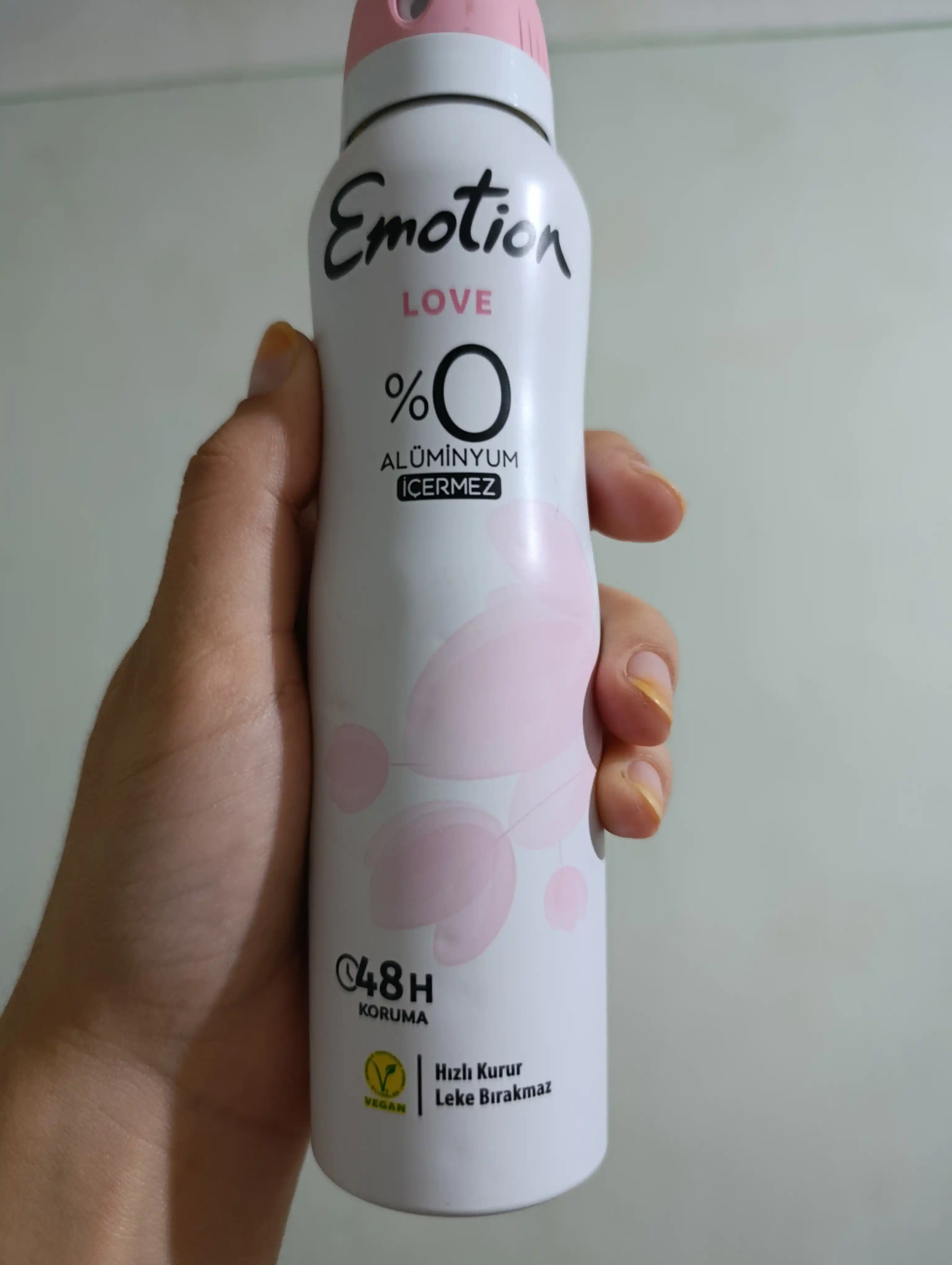 Дезодорант-спрей Emotion Love, 150 мл