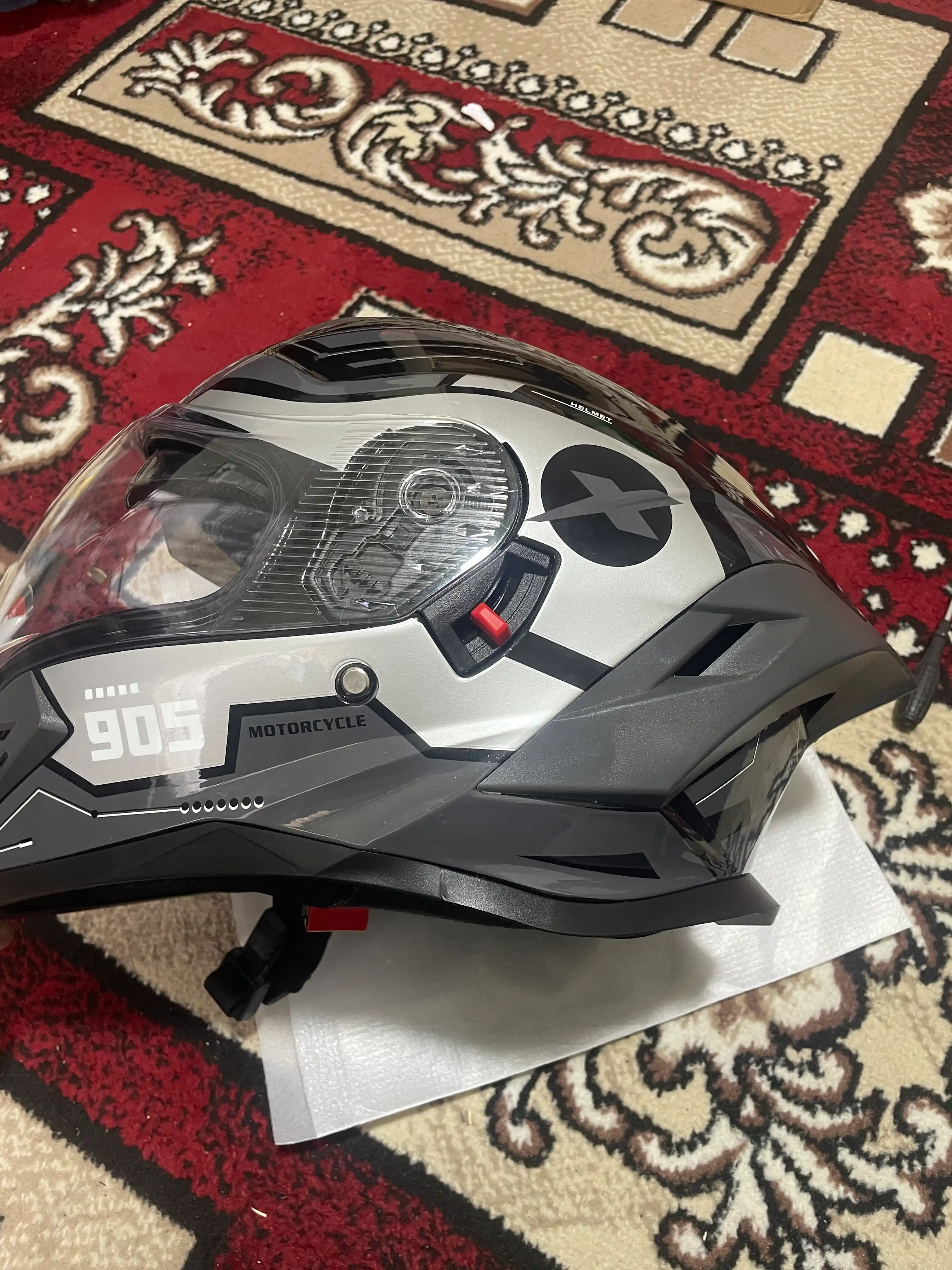 Motoshlem – himoya kaska