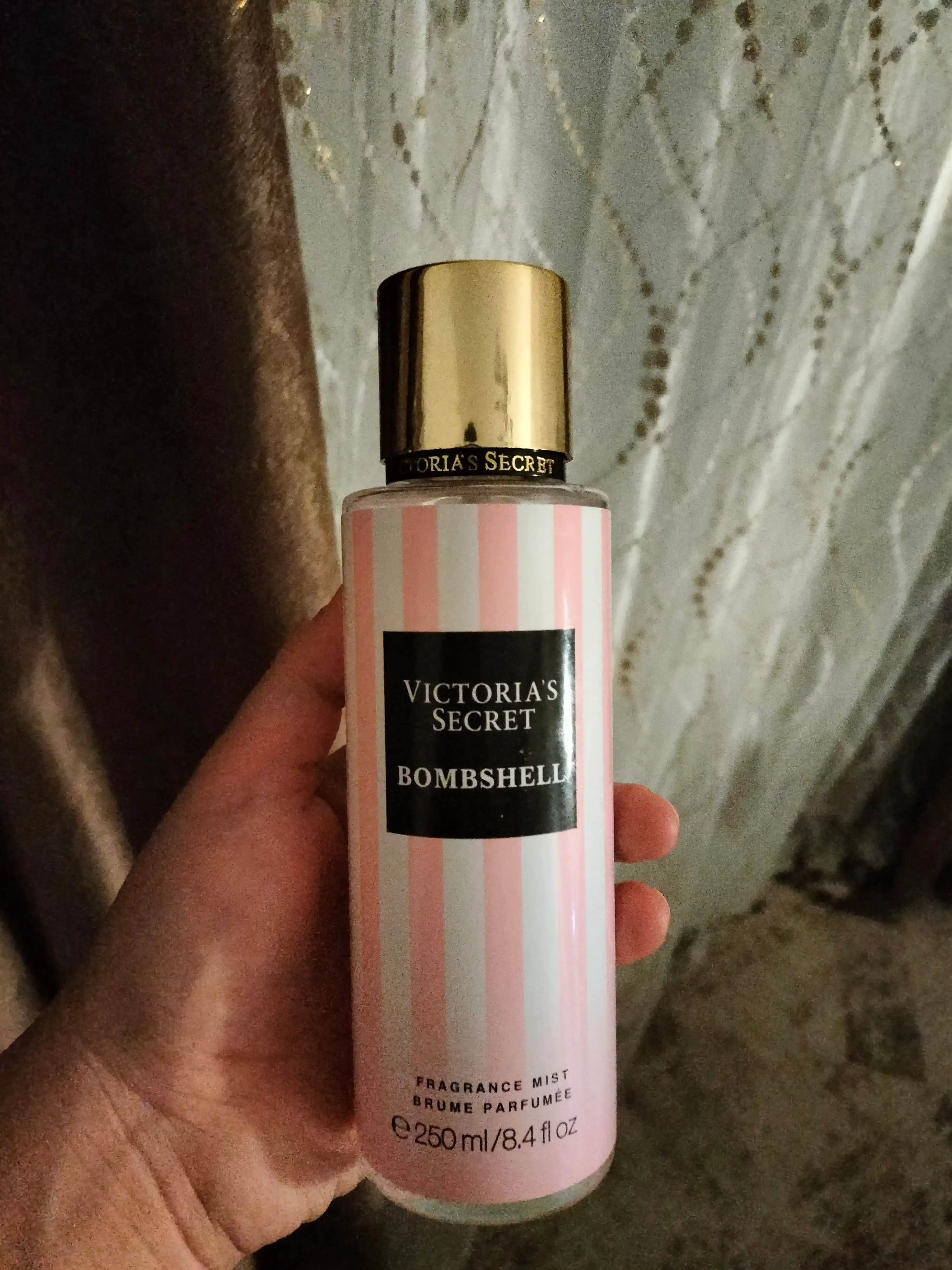 Victoria's Secret Bombshell Fragrance Mist, 250 мл – премиальный спрей для тела
