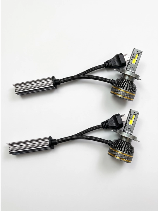 Светодиодная лампа для фар автомобиля LED H4/ H7 линейный светодиод