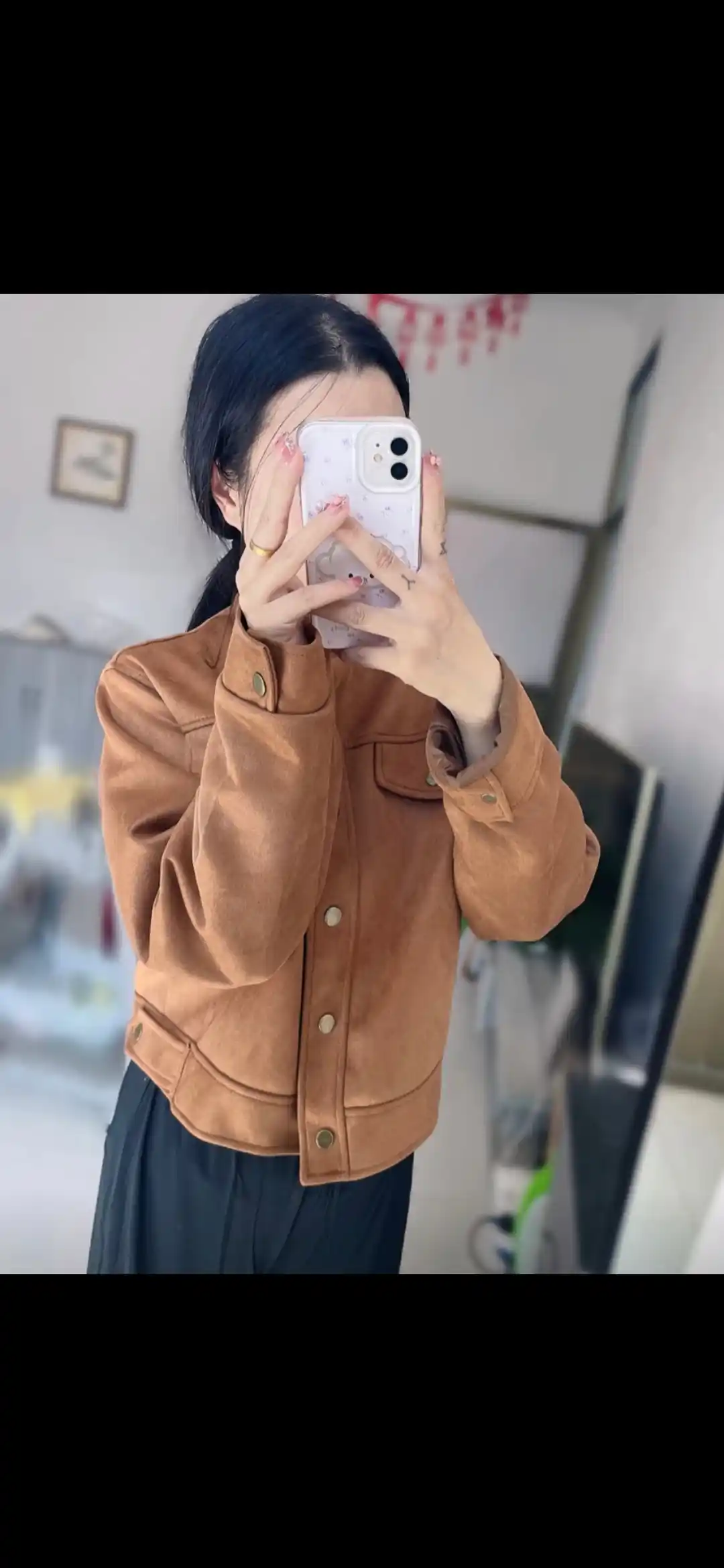 Ayollar uchun kalta kurtka, cho‘ntakli kundalik jaket