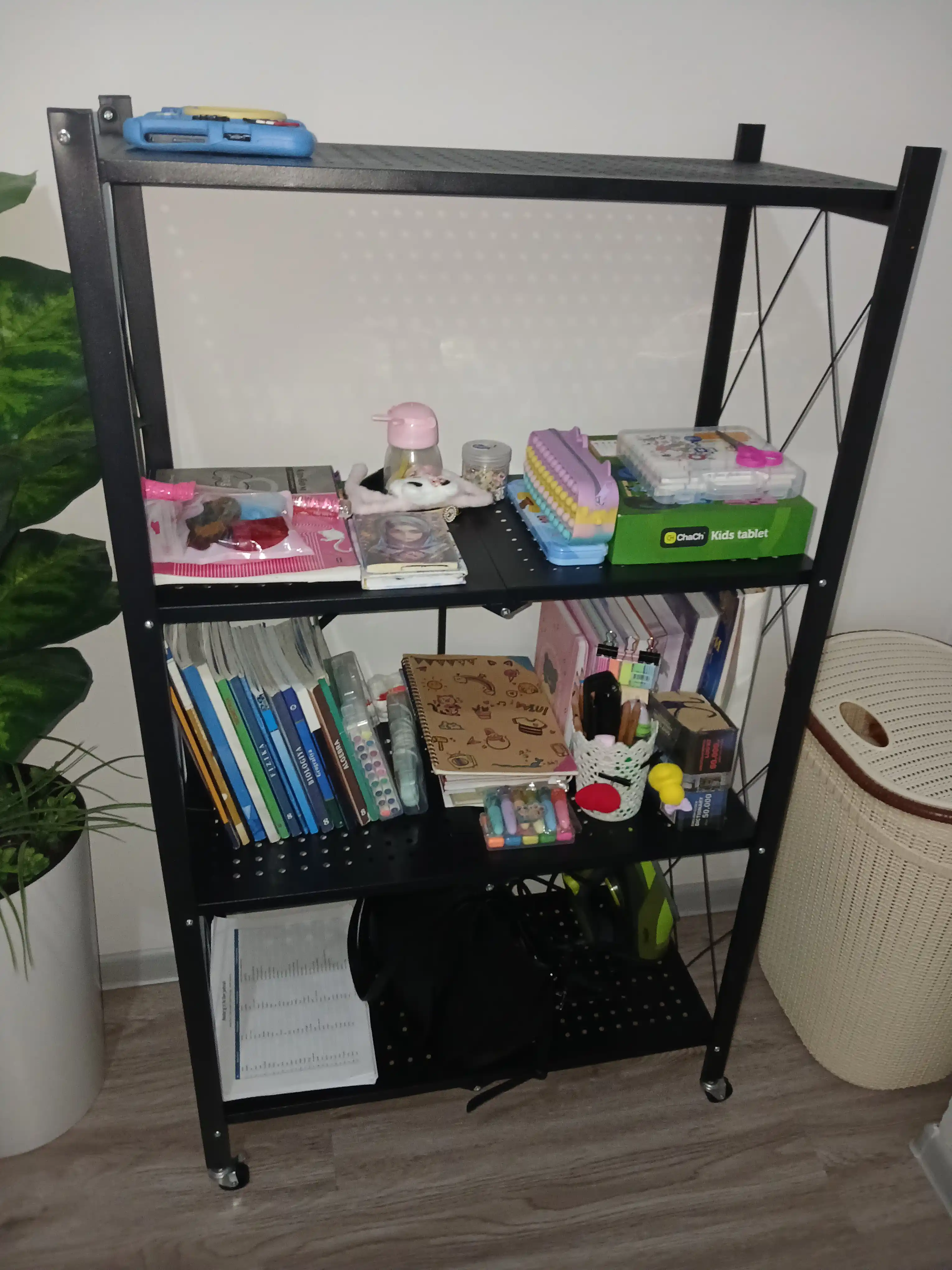 Uy va ofis uchun g‘ildirakli yig‘ma javon, etajyorka