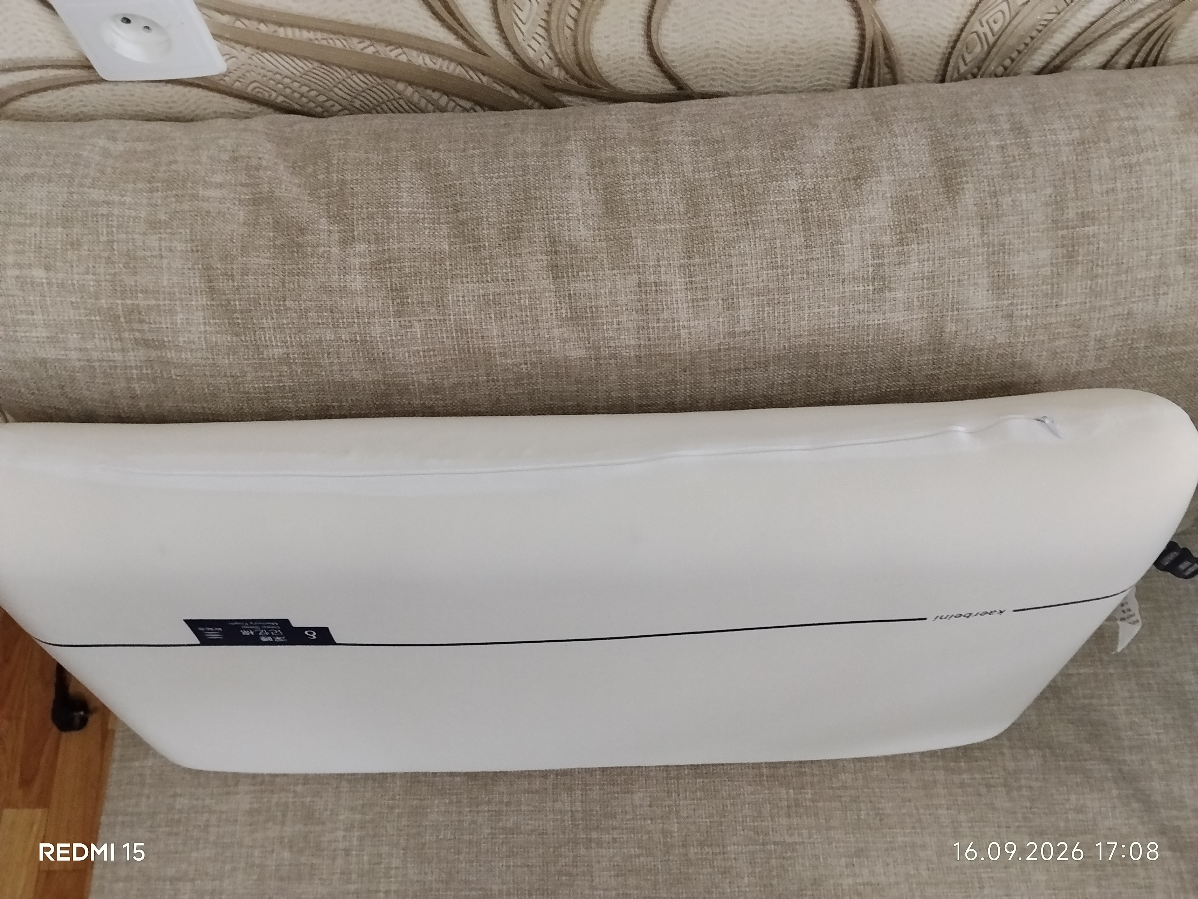 To‘plamda 1-2 ta ortopedik yostiq, Memory Foam 65x40 sm o‘lchamdagi anatomik uyqu yostig‘i