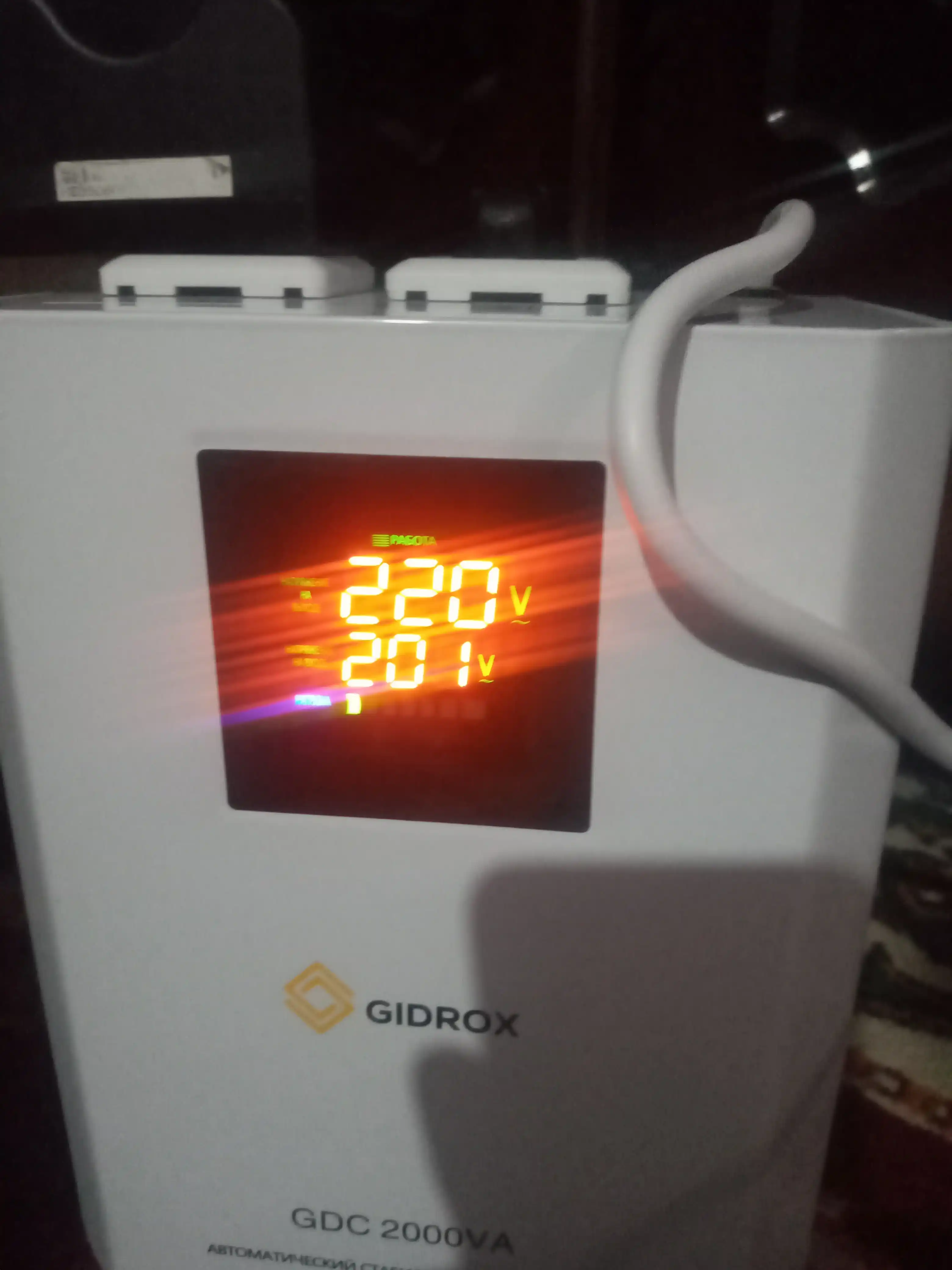 Kuchlanish stabilizatori, GIDROX GDC 2000VA 2000Vt kuchlanish stabilizatori releli 220V