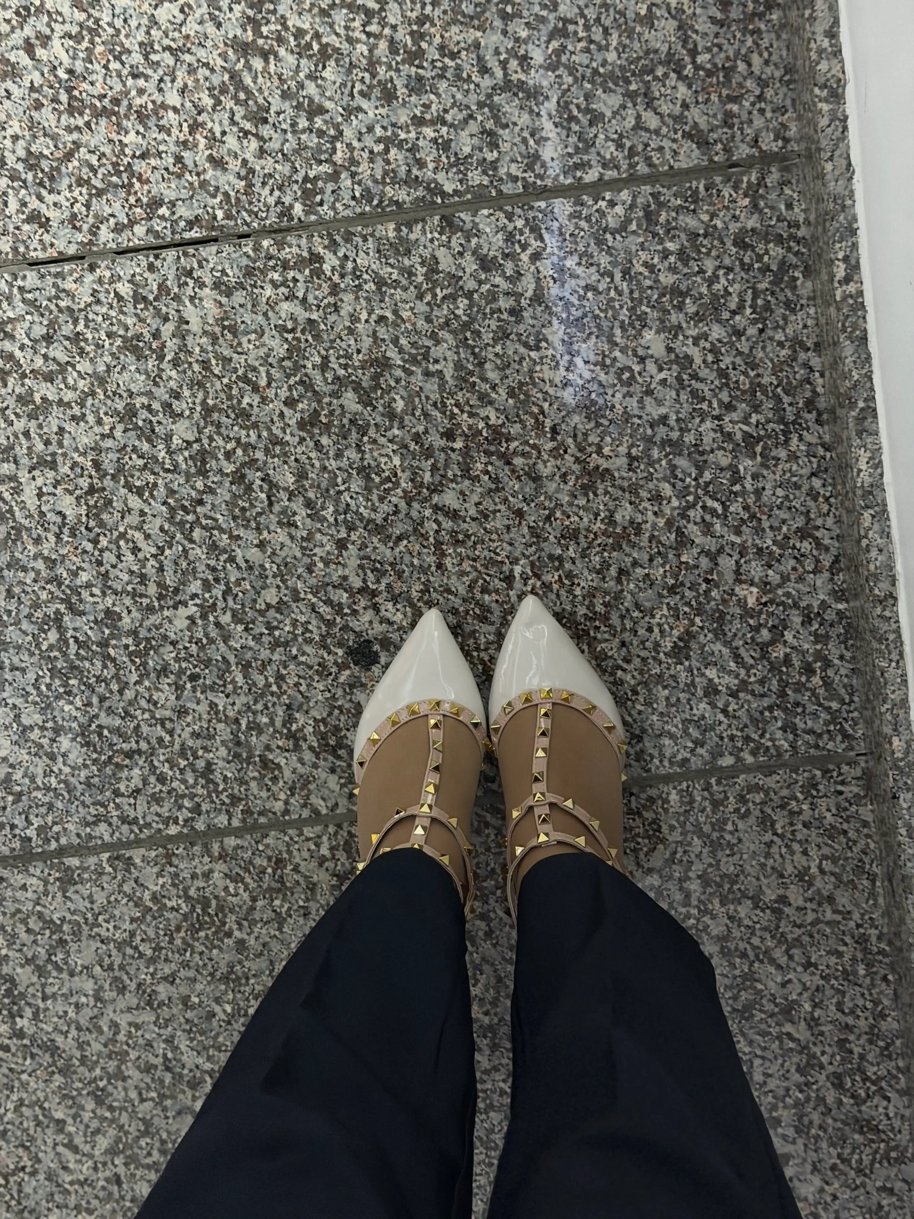 Ayollar basanoshkasi, ayollar yozgi poyabzali, (36-40-o‘lchamlar)