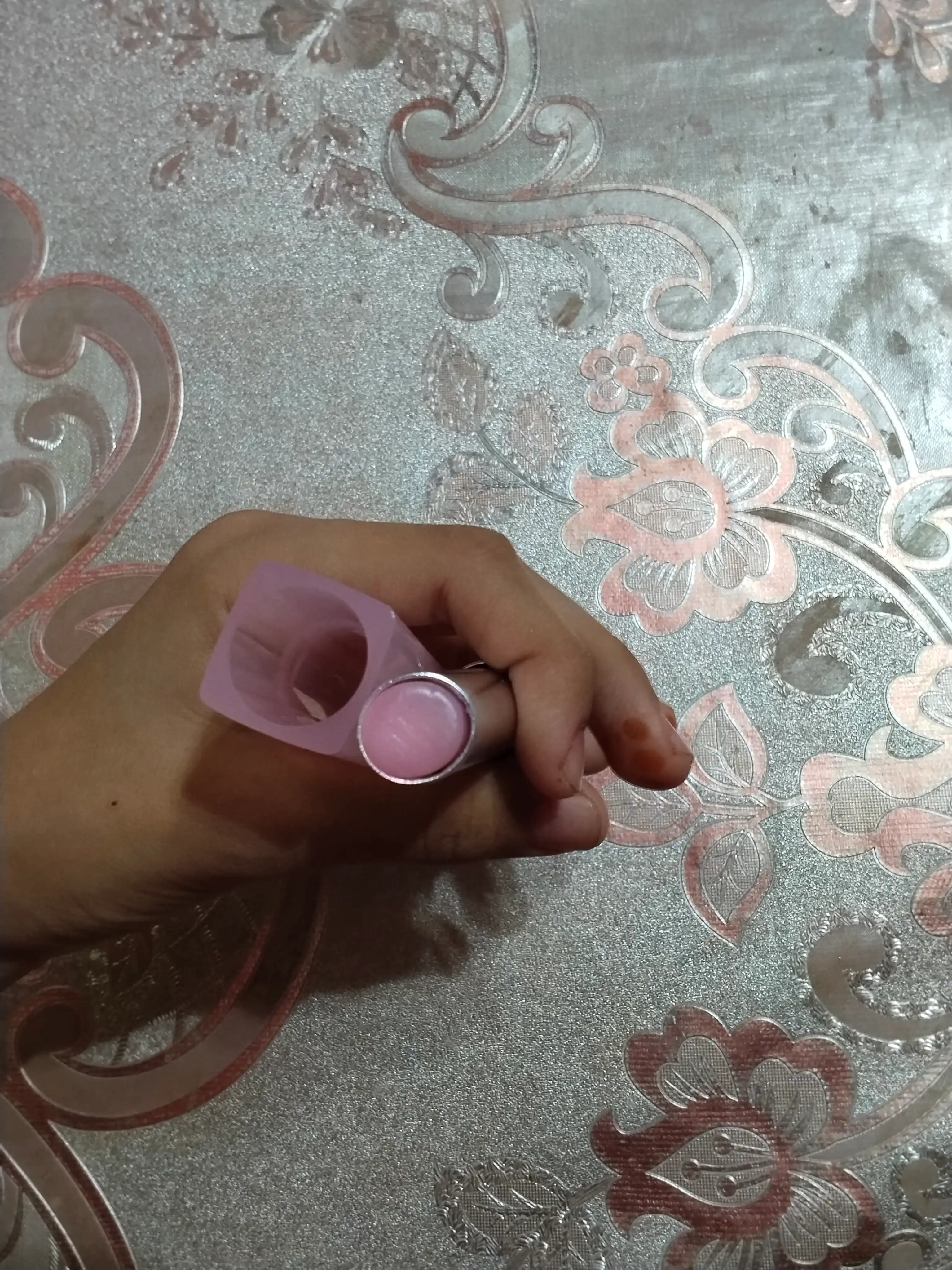 Blesk pomada lab uchun namlantiruvchi lab bo'yogi, lab uchun moy balzam, LIP GLOW