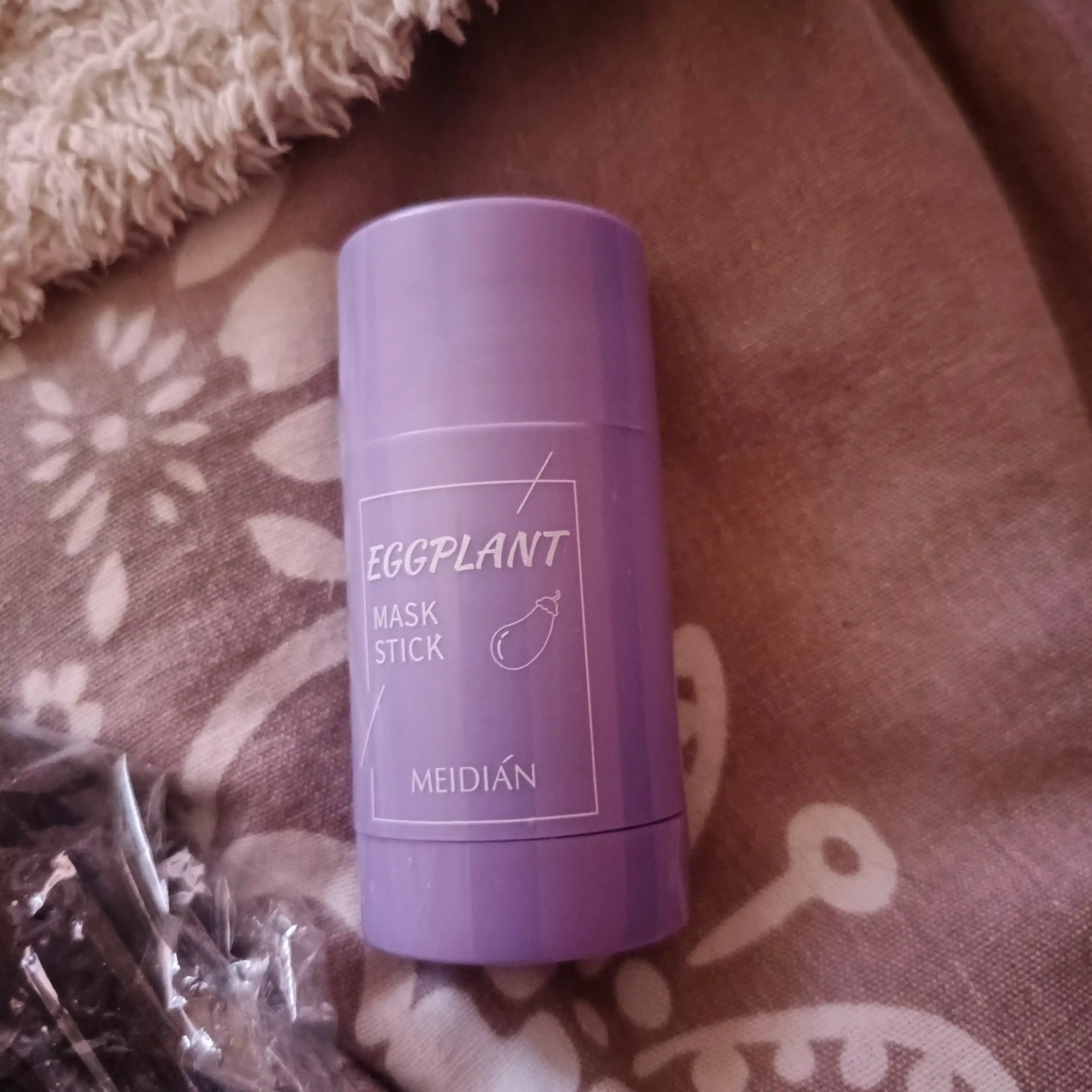 Глина для ухода за лицом, против черных точек и акне, стик Green Mask Stick