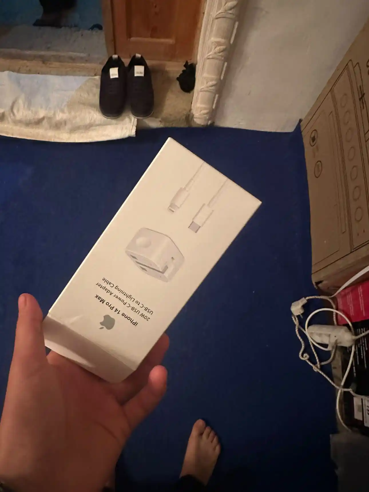 Зарядное устройство для iPhone, быстрая зарядка 20 Вт, с кабелем Type-C — Lightning