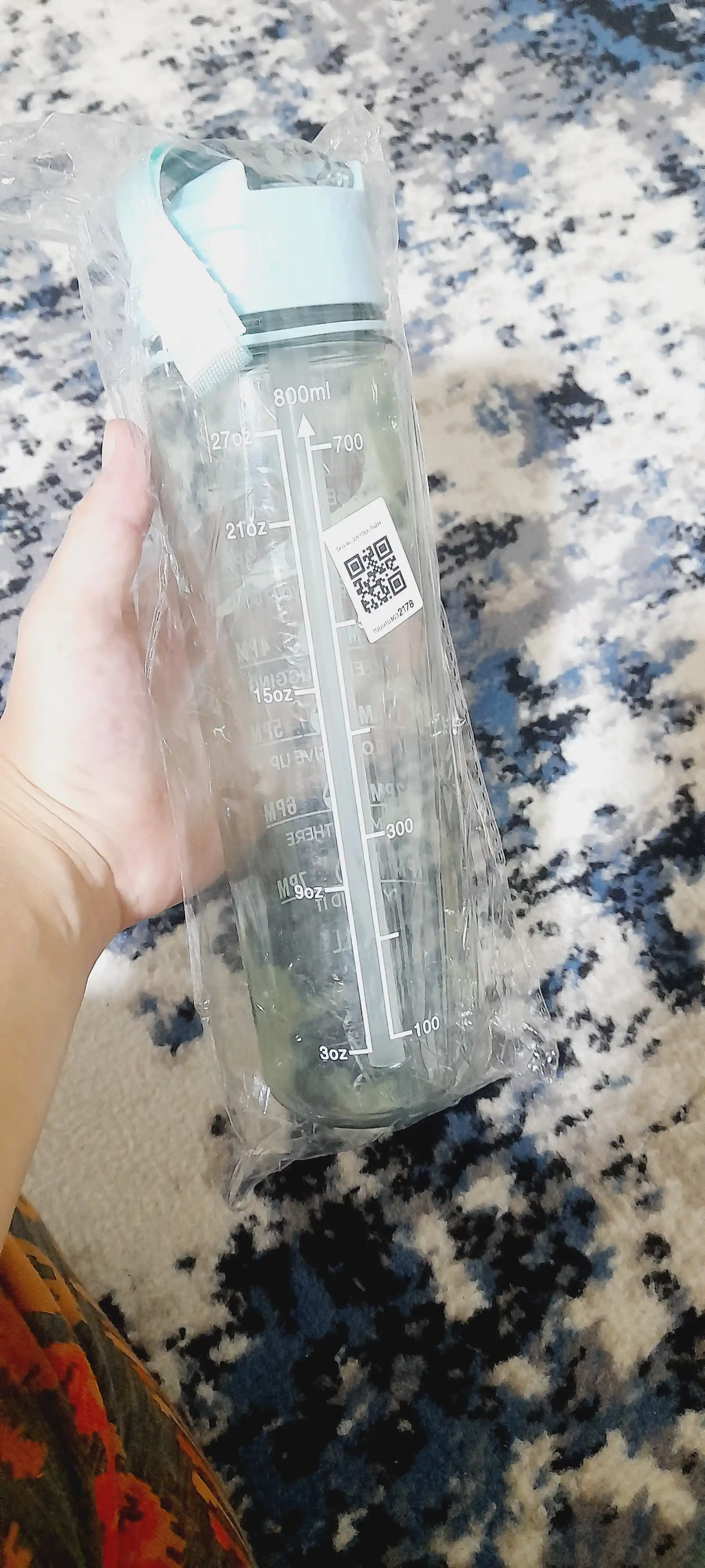 Suv uchun idish, naychali, sport, sayr, maktab uchun butilkalar, 900 ml