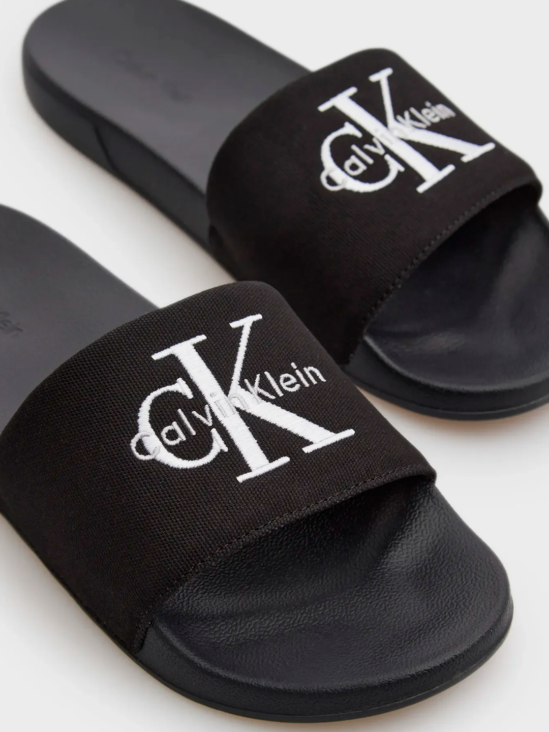Calvin Klein Слайдеры ESS SLIDE CV YM0YM01393 - 