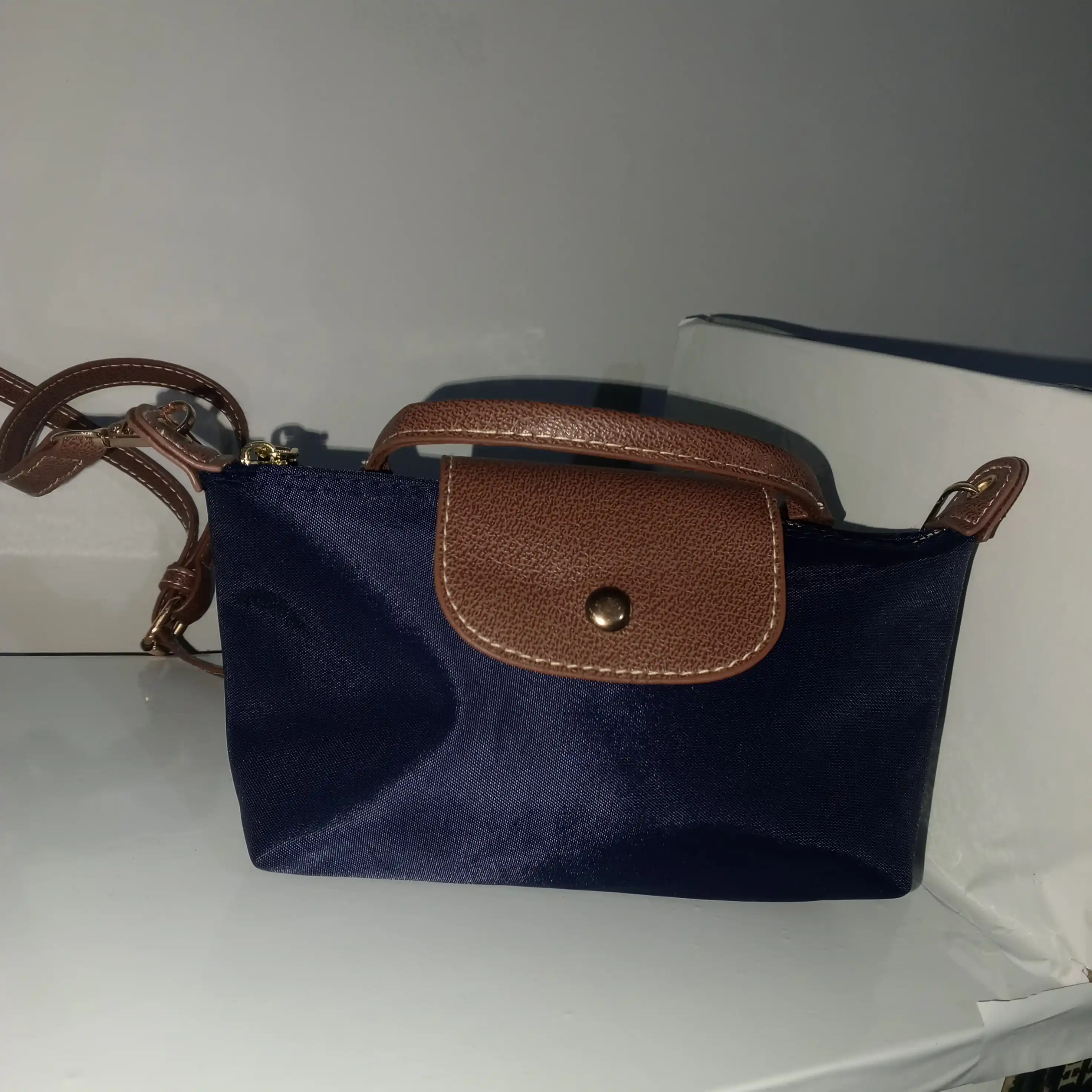 Ayollar kross-bodi sumkasi, kichik, longchamp uslubida, kosmetik sumka