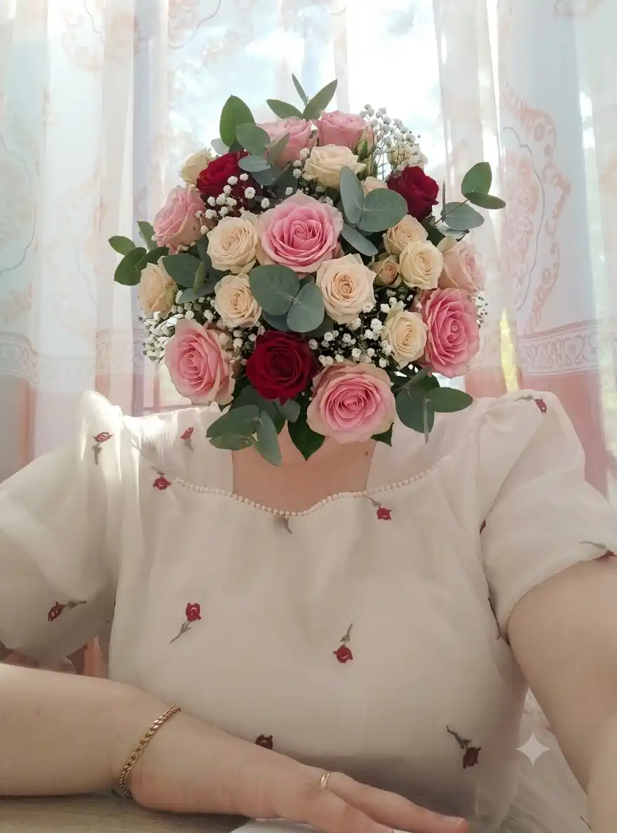Блузки и рубашки для девушек