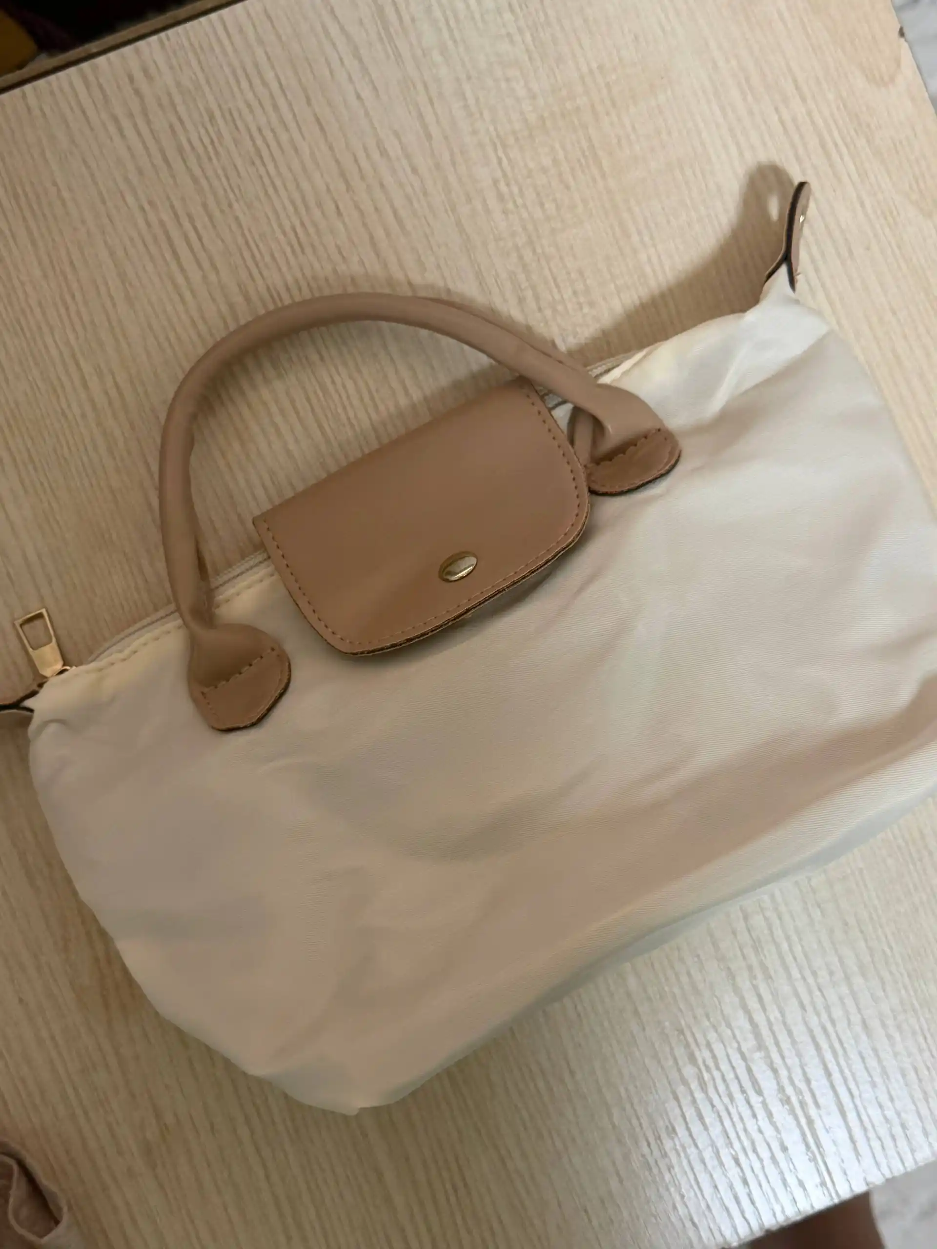 Ayollar uchun Longchamp uslubidagi sumka, oq longchamp katta razmer, kross-bodi, sumka
