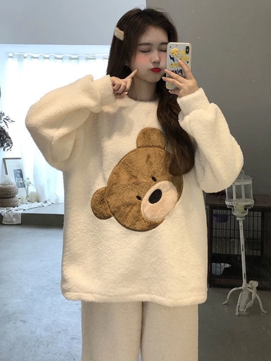 Pijama Ayollar uchun