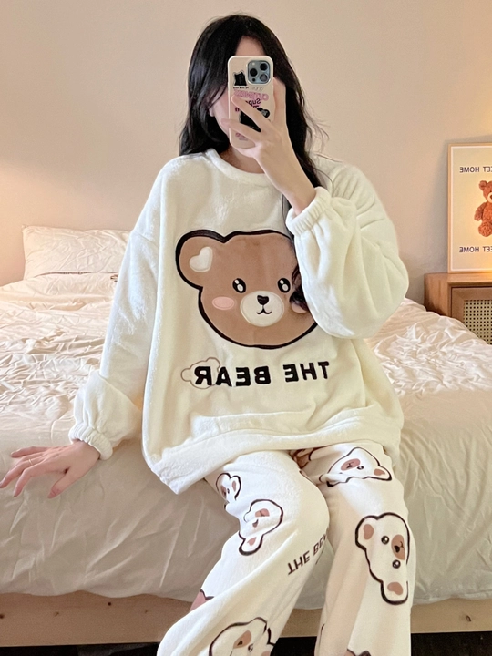 Pijama Ayollar uchun