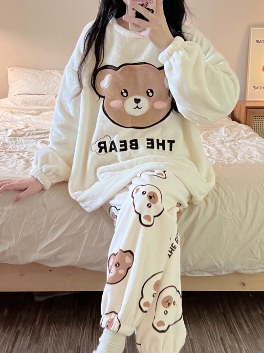 Pijama Ayollar uchun