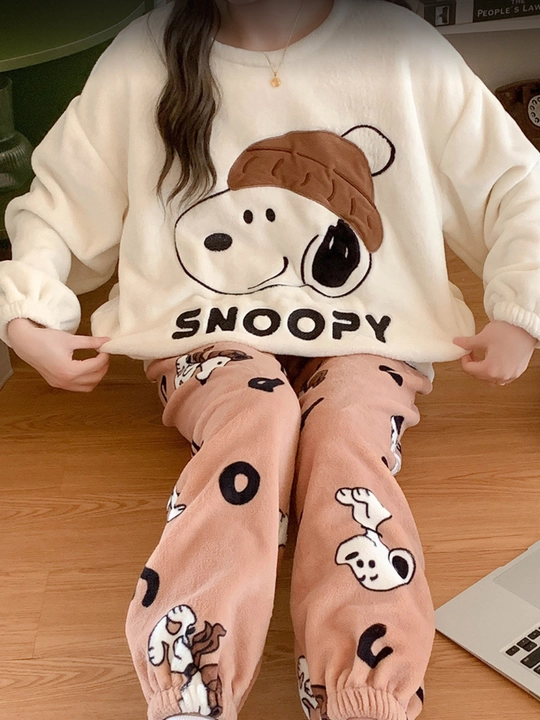 Pijama Ayollar uchun