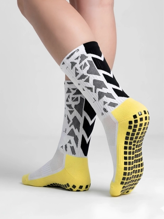 Комплект Grip Socks и футбольных гетр, противоскользящие спортивные носки
