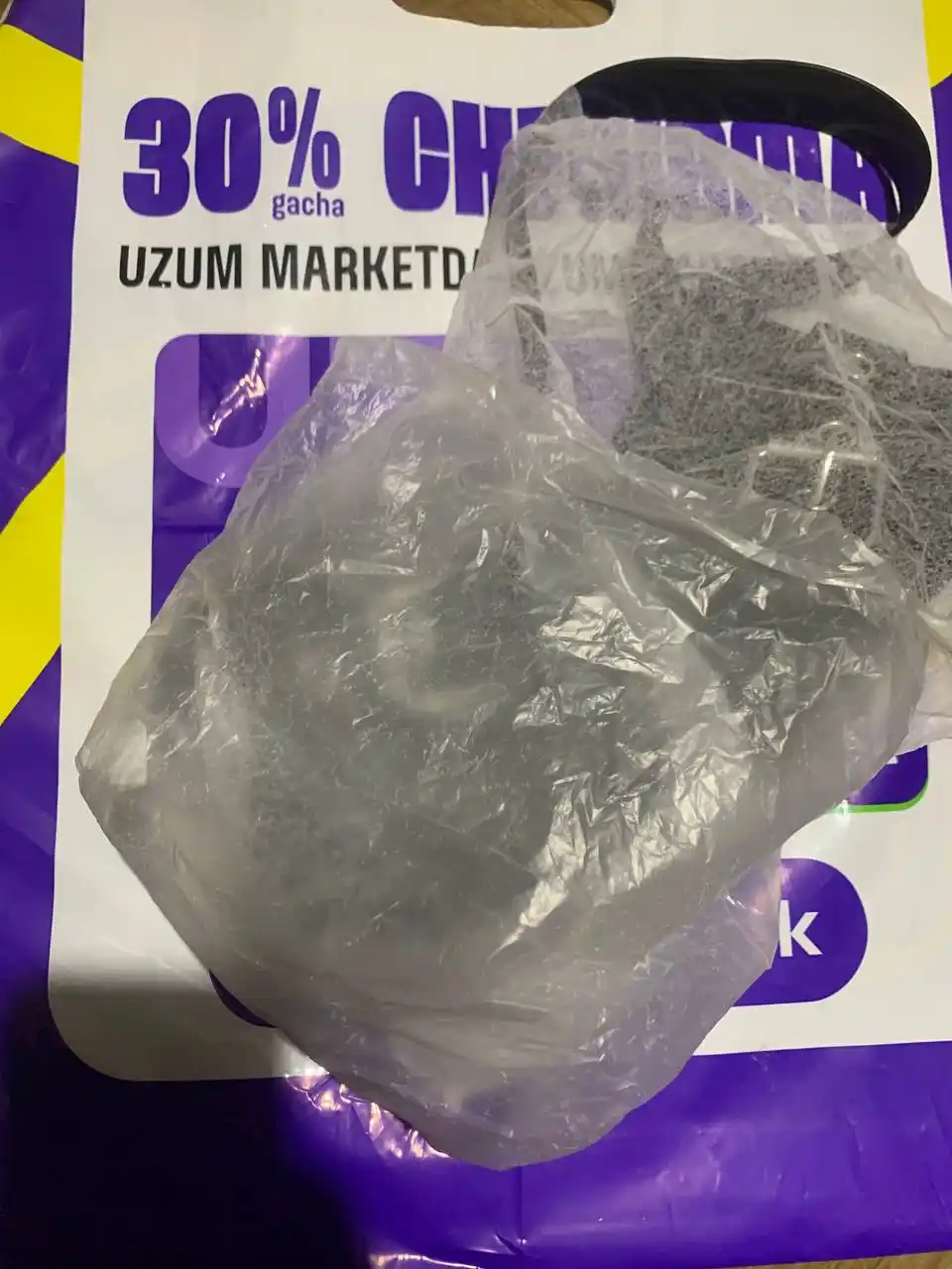 Y2K ayollar baget sumkasi, yelkaga, qora lakli yaltiroq, kumush furniturali