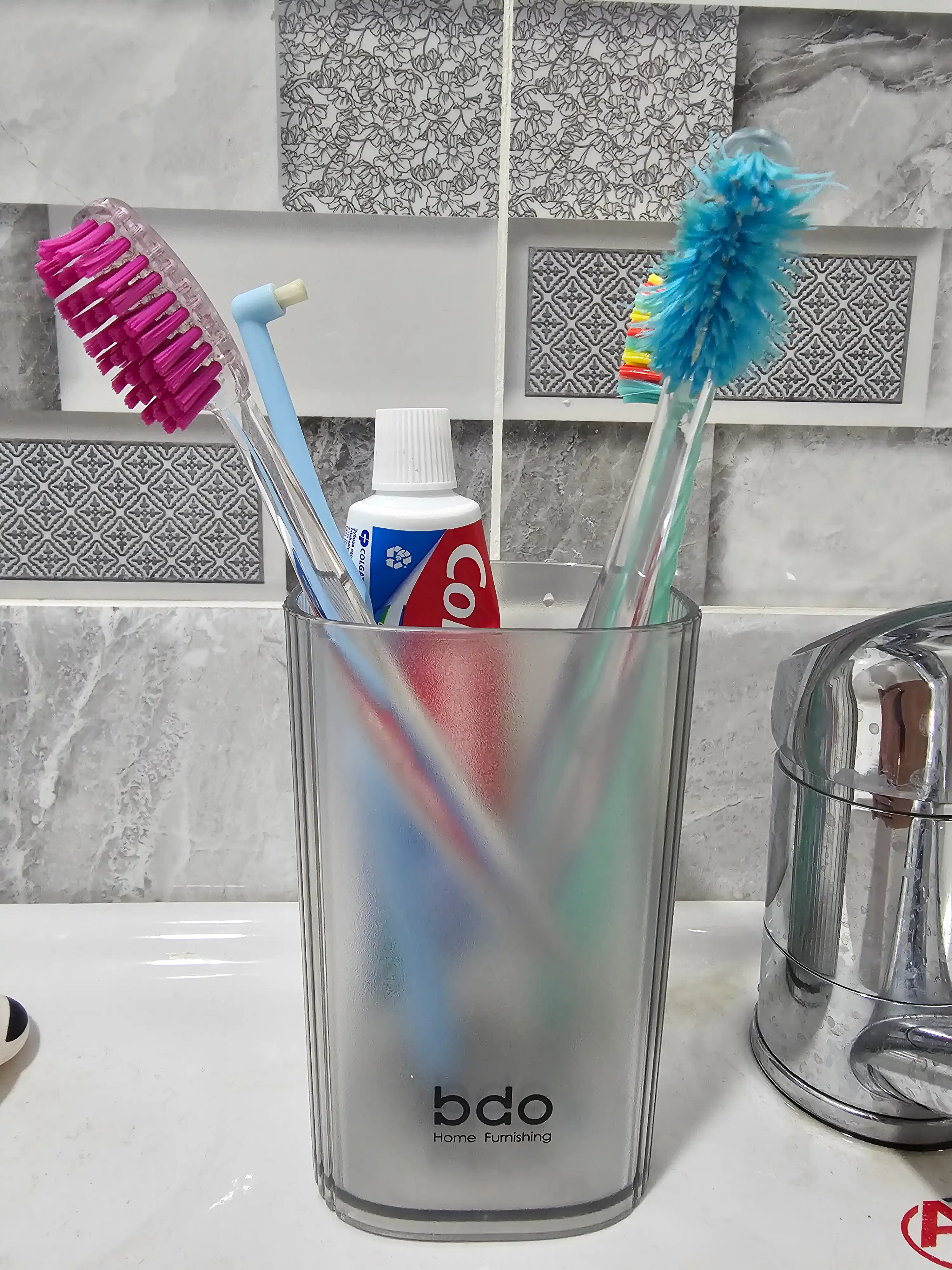 Tish cho‘tkalari va tish pastasi uchun stakan BDO, 350 ml