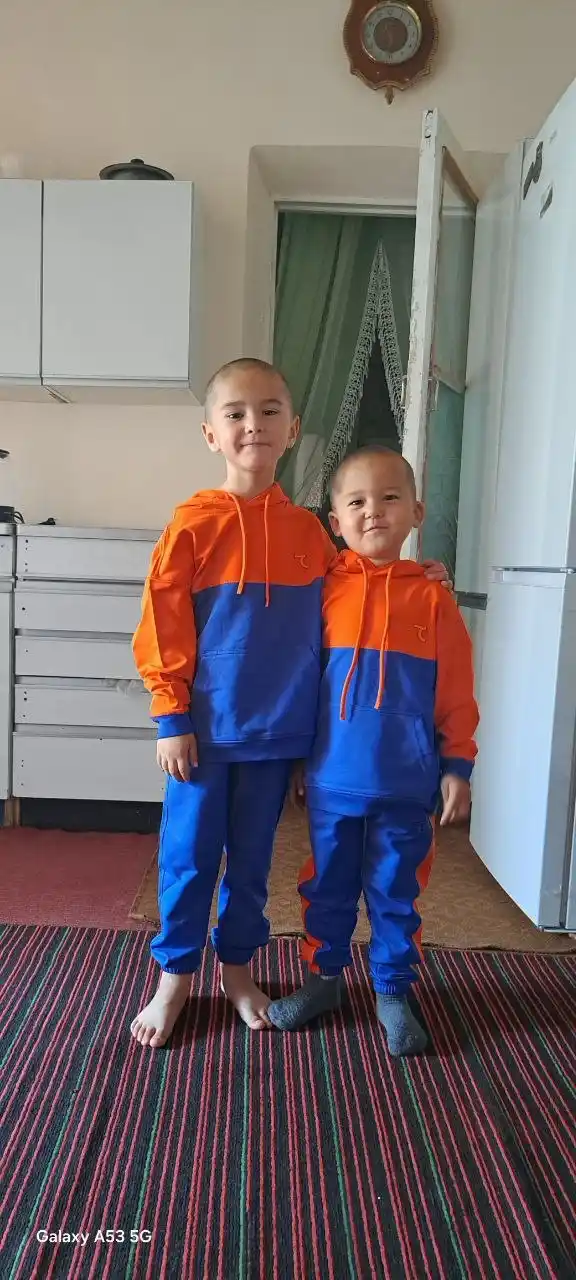 7SABER Color Boost bolalar sport kostyumi, xudi va joggerlar bilan