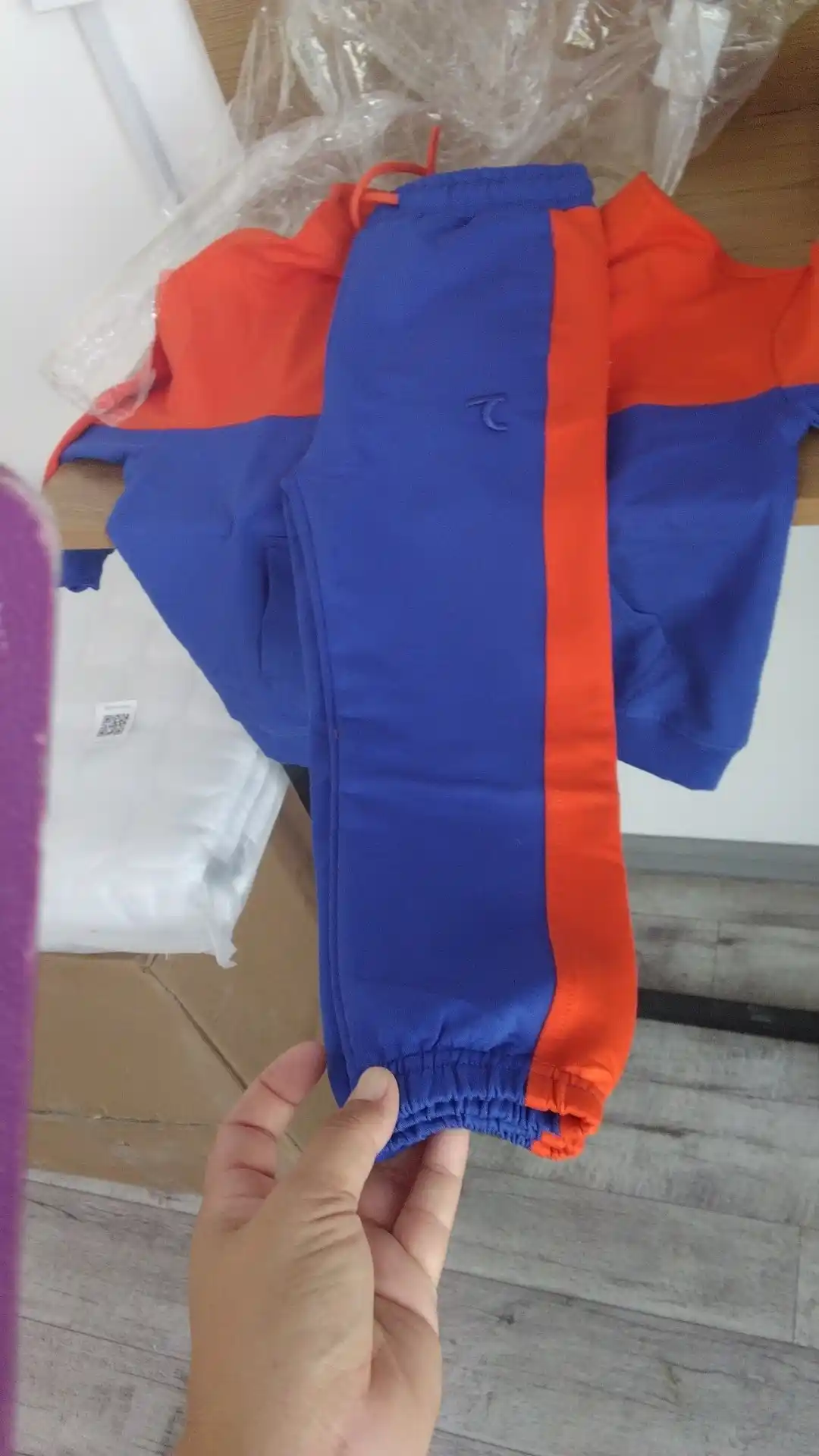 7SABER Color Boost bolalar sport kostyumi, xudi va joggerlar bilan