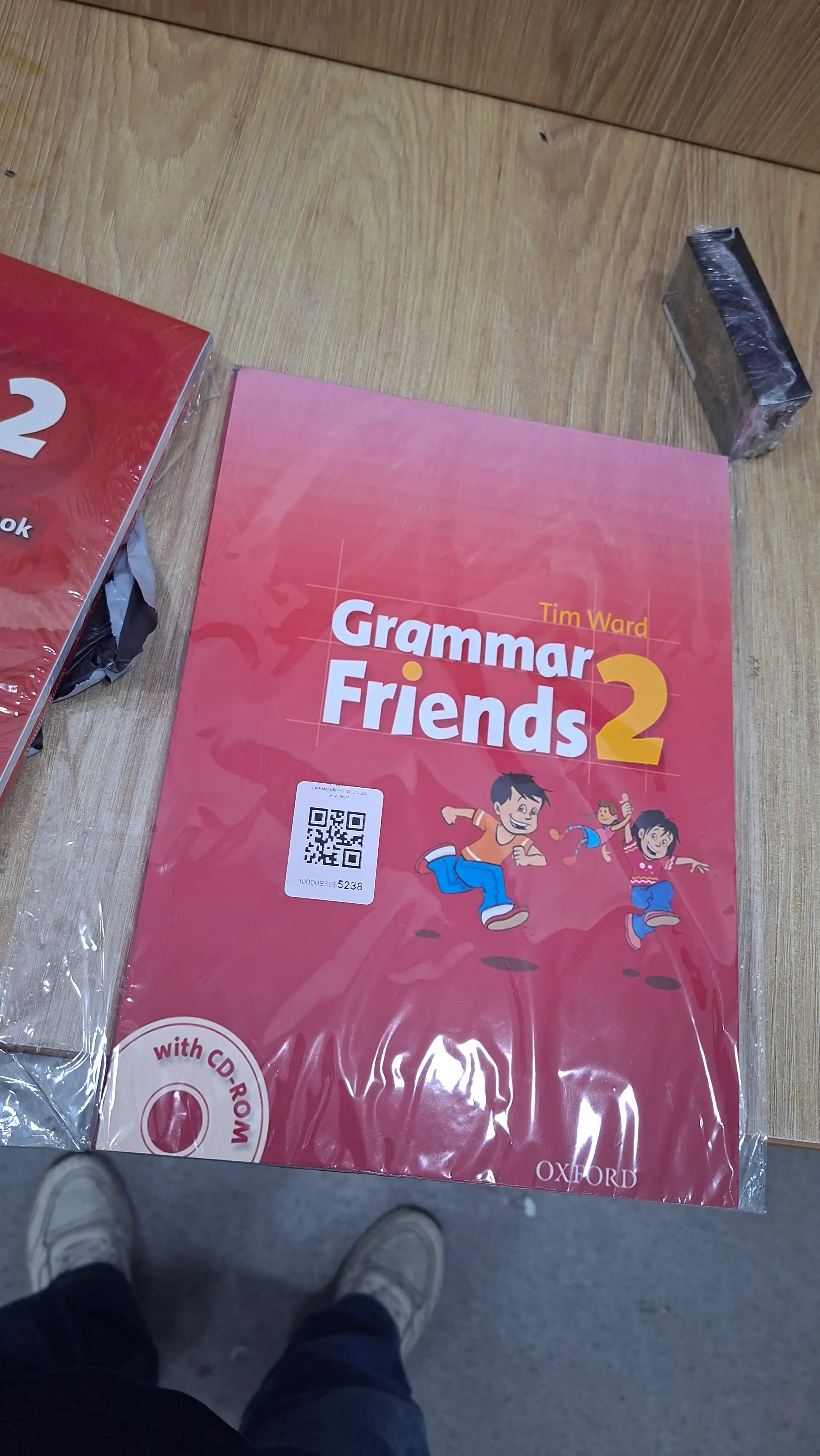 Family and Friends 1, 2 Class Book+Workbook Naomi Simmons 240x170