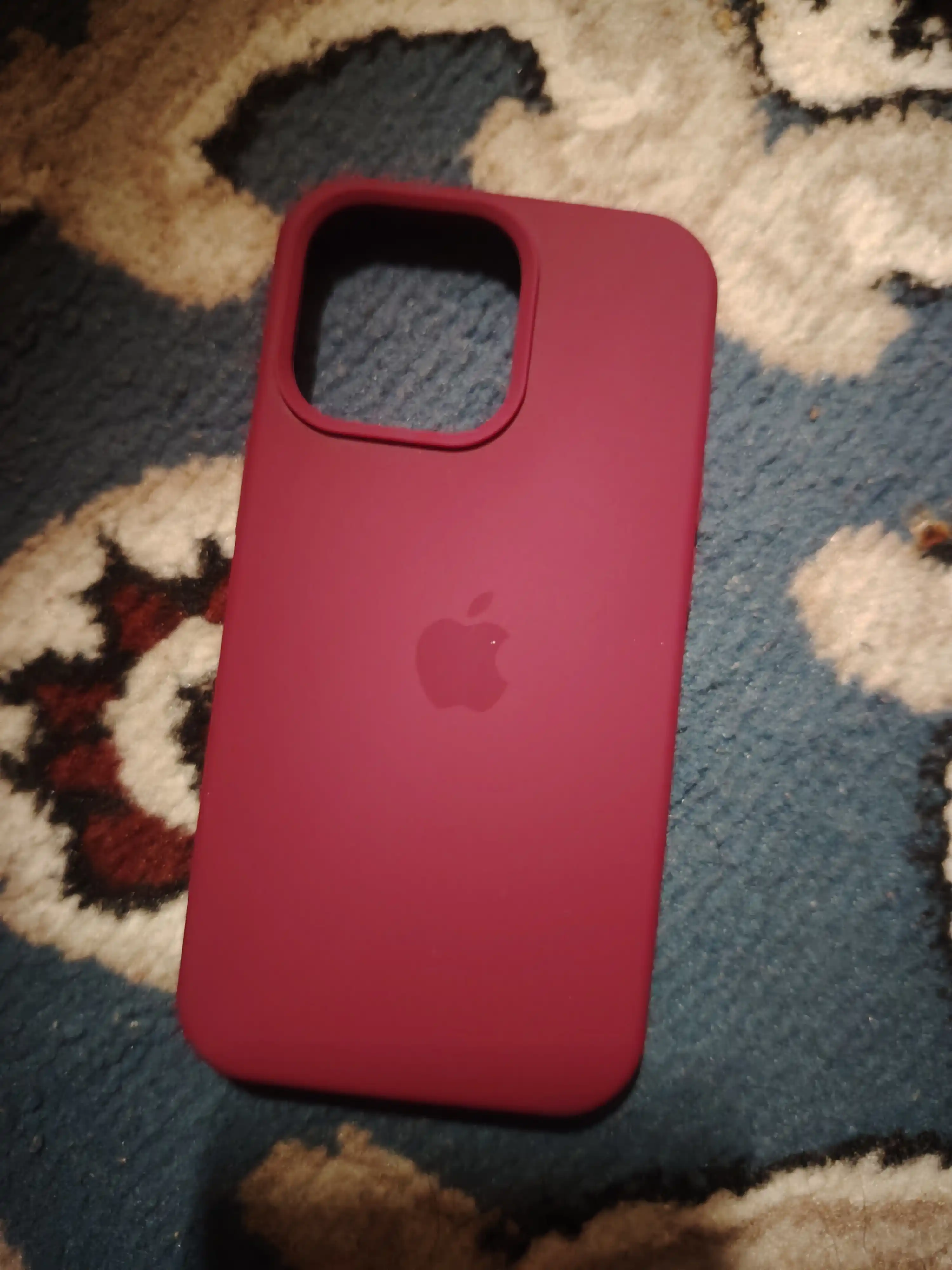 Chexol iPhone 13, 14, 15, 16, 17, Pro, ProMAX uchun, silikon